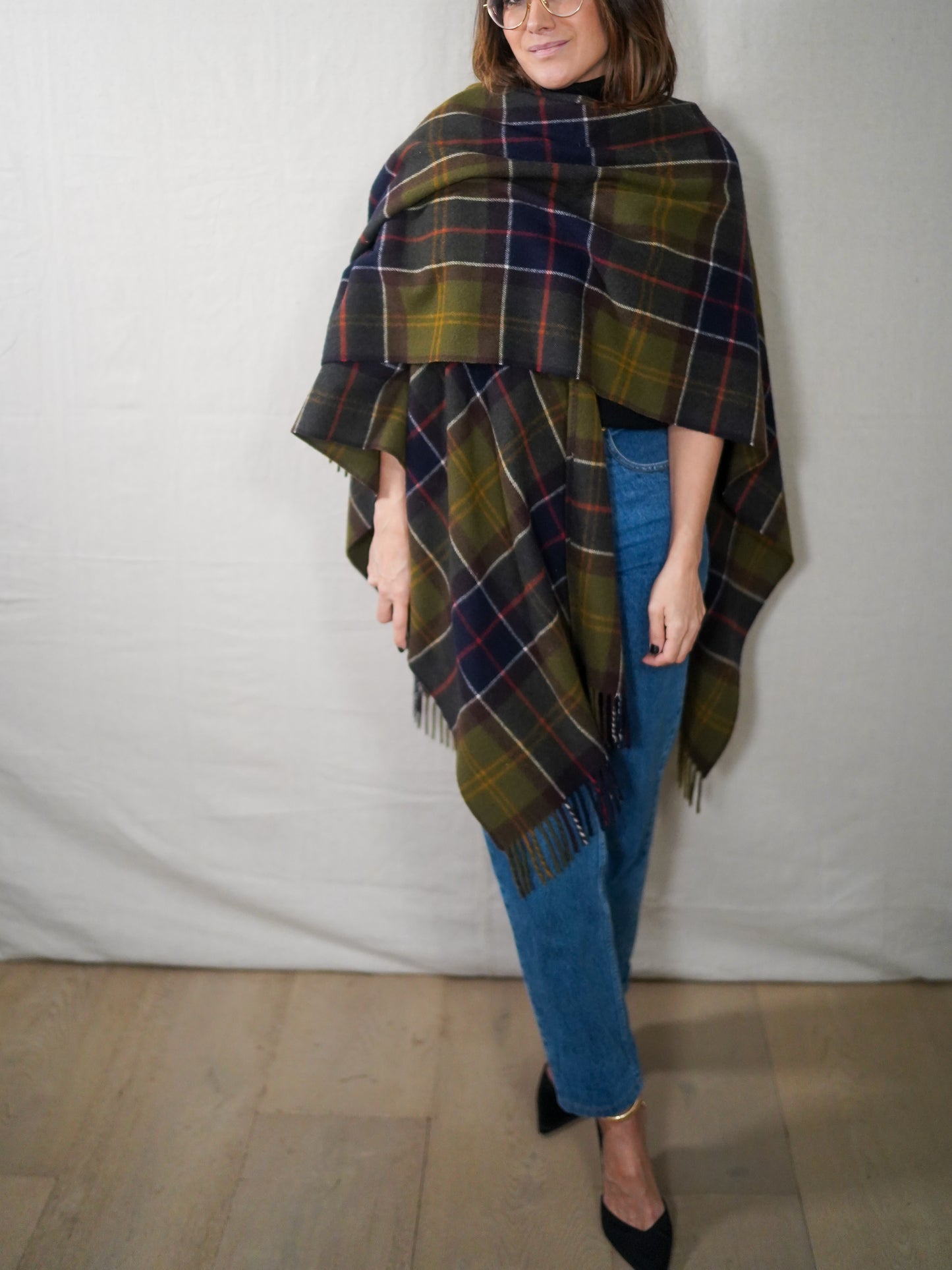 Barbour Tartan Wool Poncho Cape Shawl Wrap Fringe Hem Heritage Plaid Outerwear