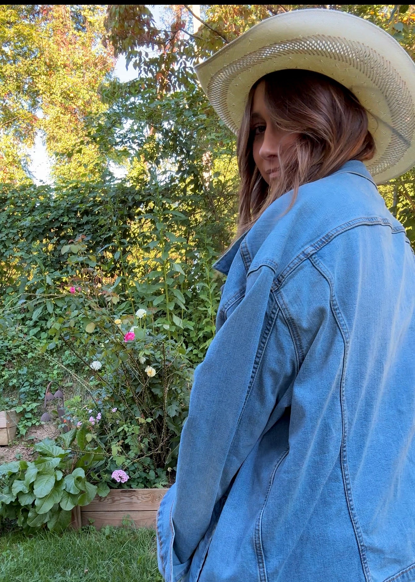 Vintage Levi’s Light Wash Oversized Denim Jacket