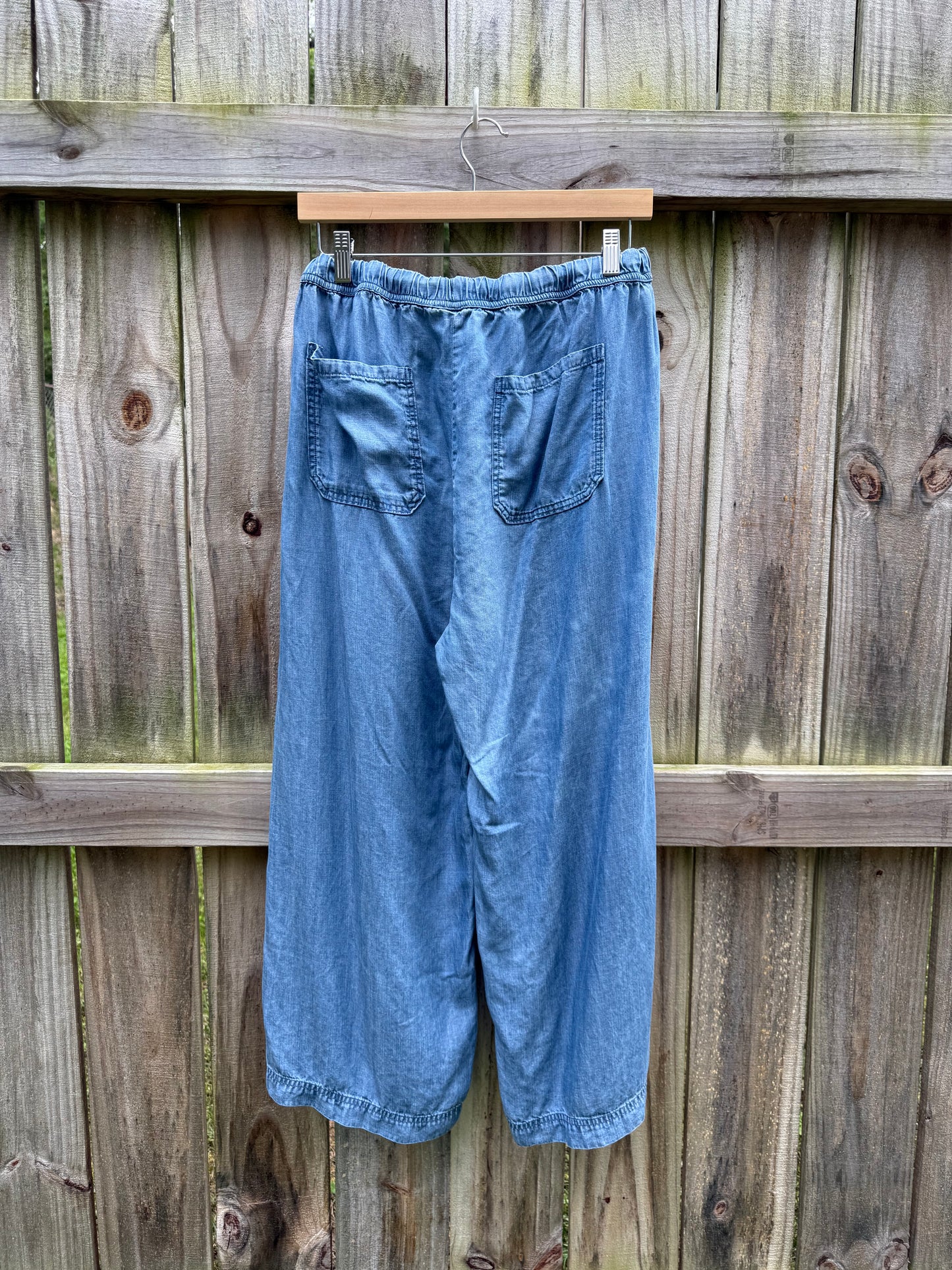 Splendid Chambray Wide Leg Pull-On Pants | Tencel Denim Palazzo Pants | Soft Wash Blue