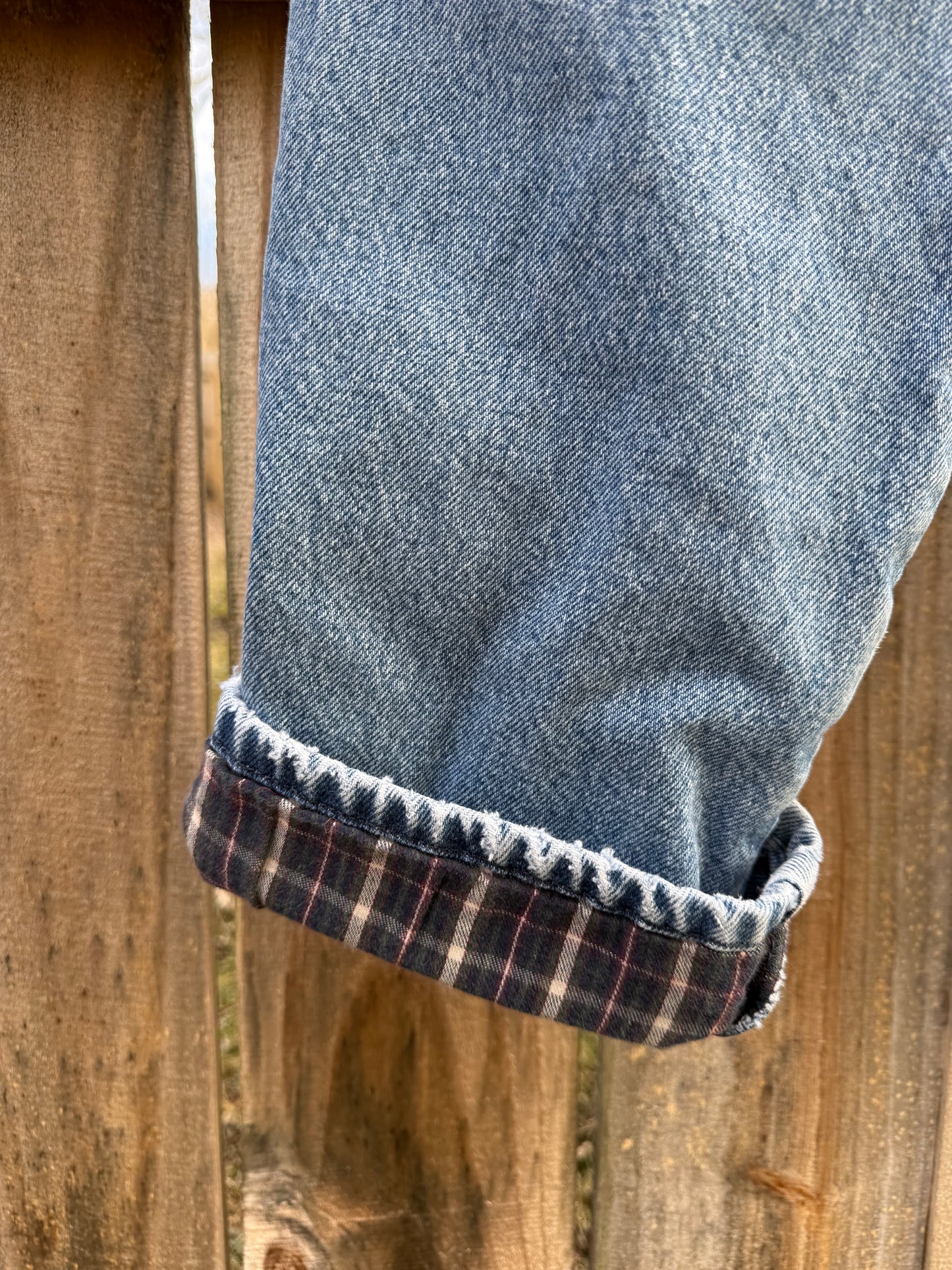L.L.Bean Flannel Lined Jeans Comfort Waist Denim Pants Blue Plaid Lining