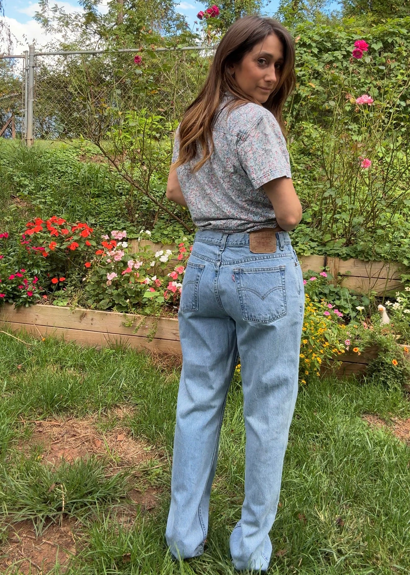 90s Vintage Levi’s Straight Leg Jeans – Light Wash (512)