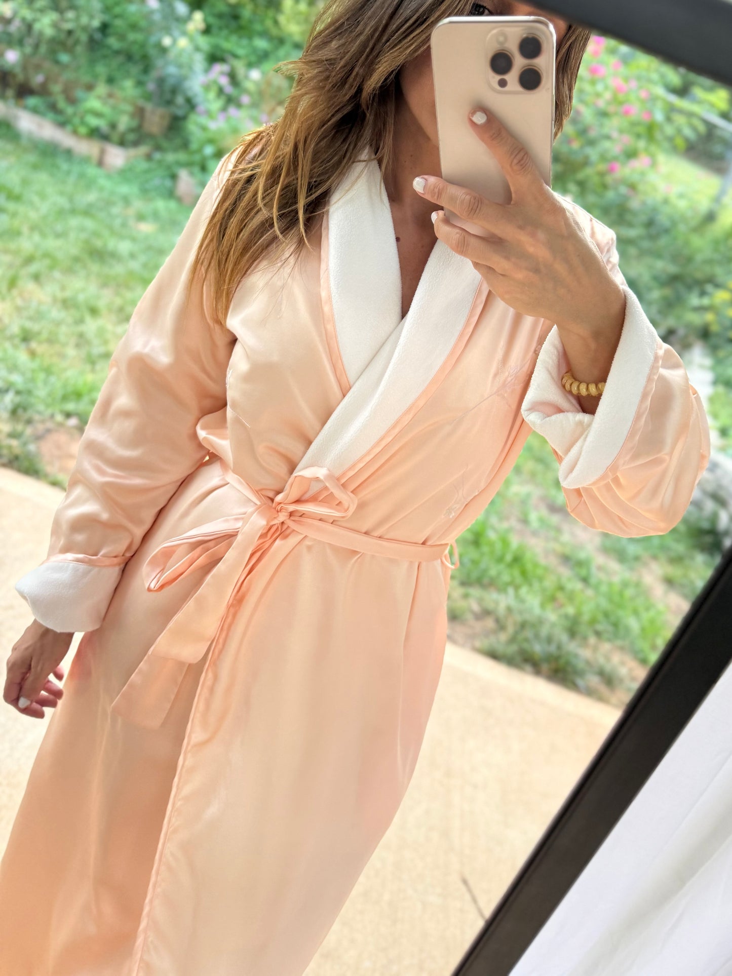 Vintage Natori Classics Embroidered Satin Robe