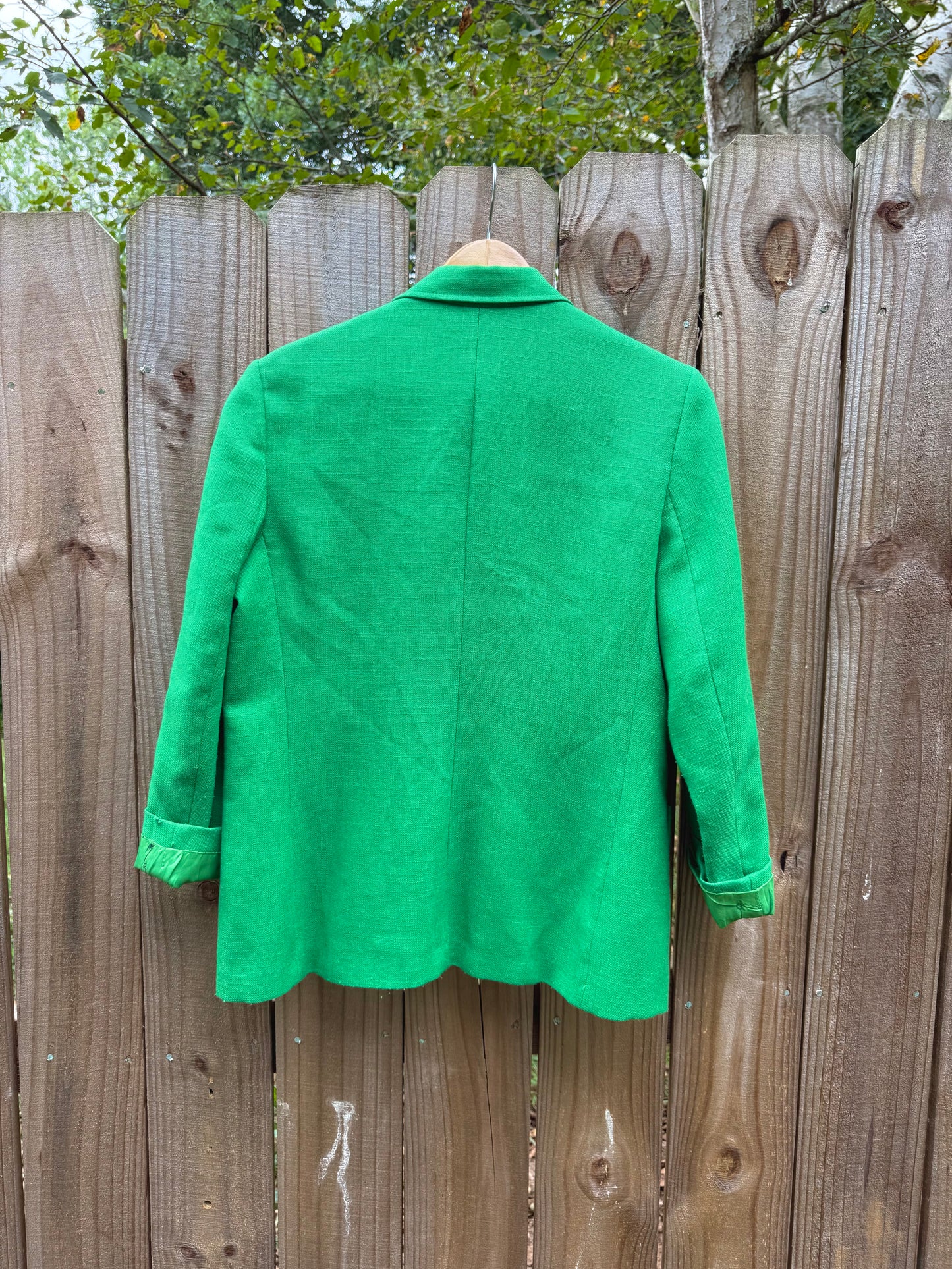 Vintage Green Blazer – Bold Statement Piece