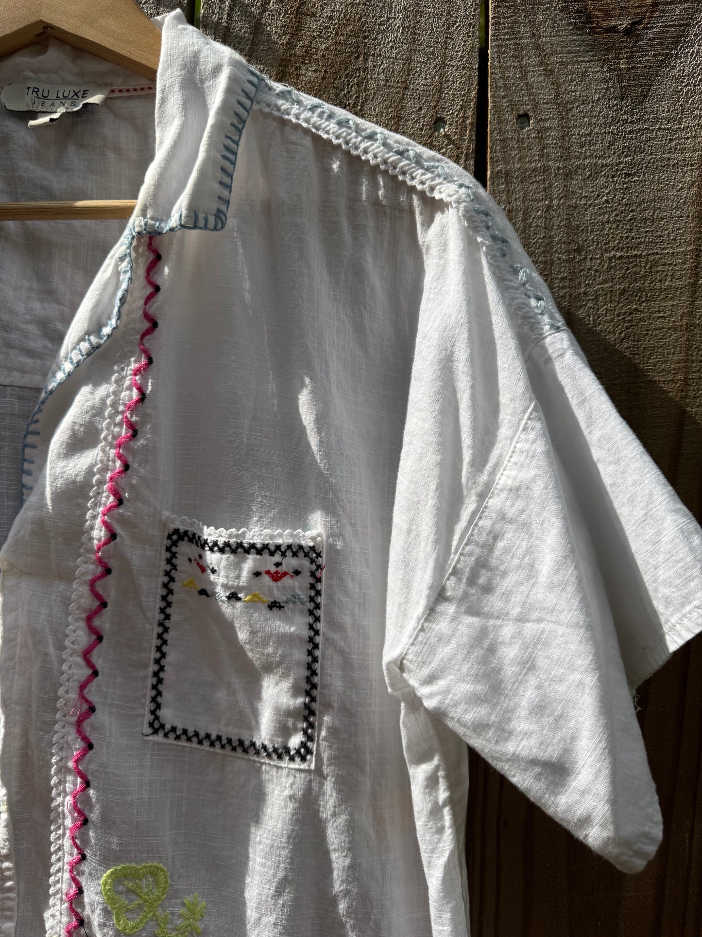 Embroidered Patchwork Embroidered Cotton Camp Shirt – White with Multicolor Florals