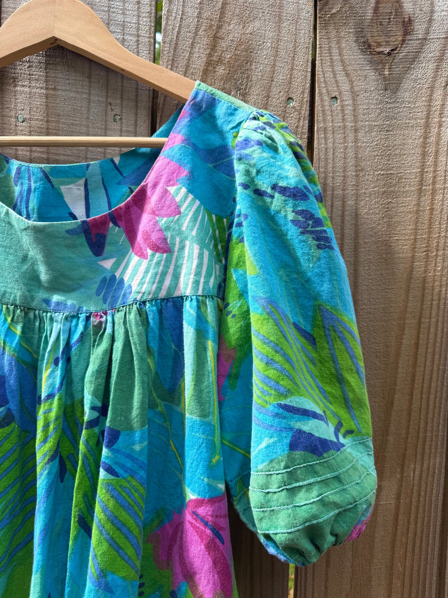 Sunday Honey Original – Tropical Floral Puff Sleeve Mini Dress