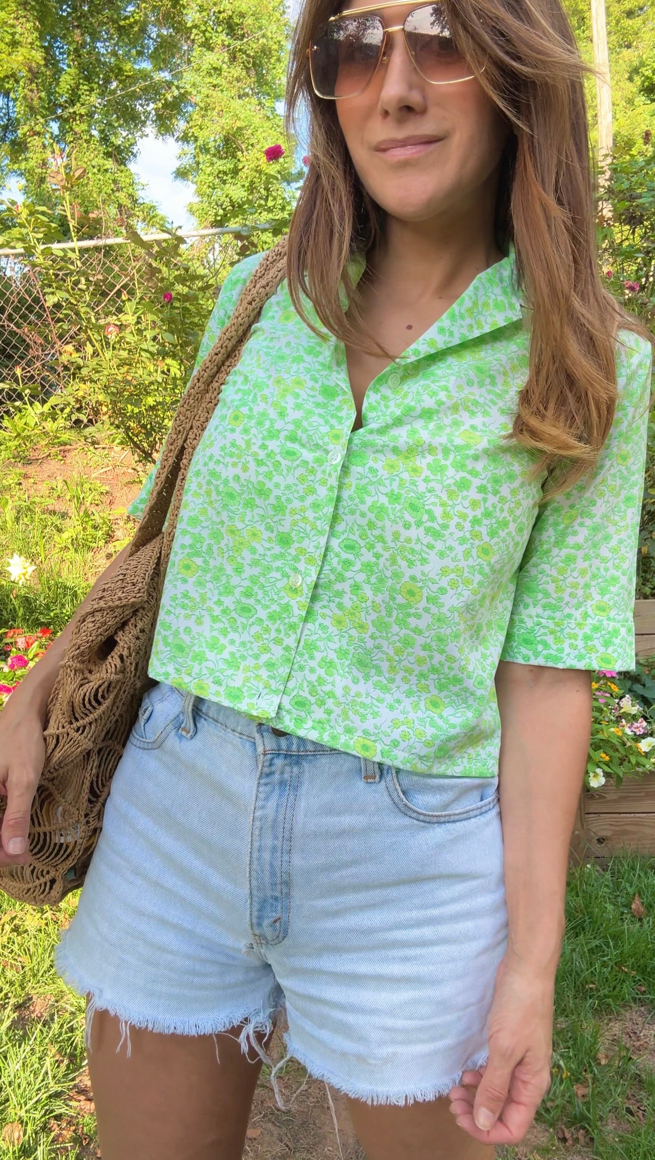 Cropped Cotton Button-Up in Citrus Bloom
