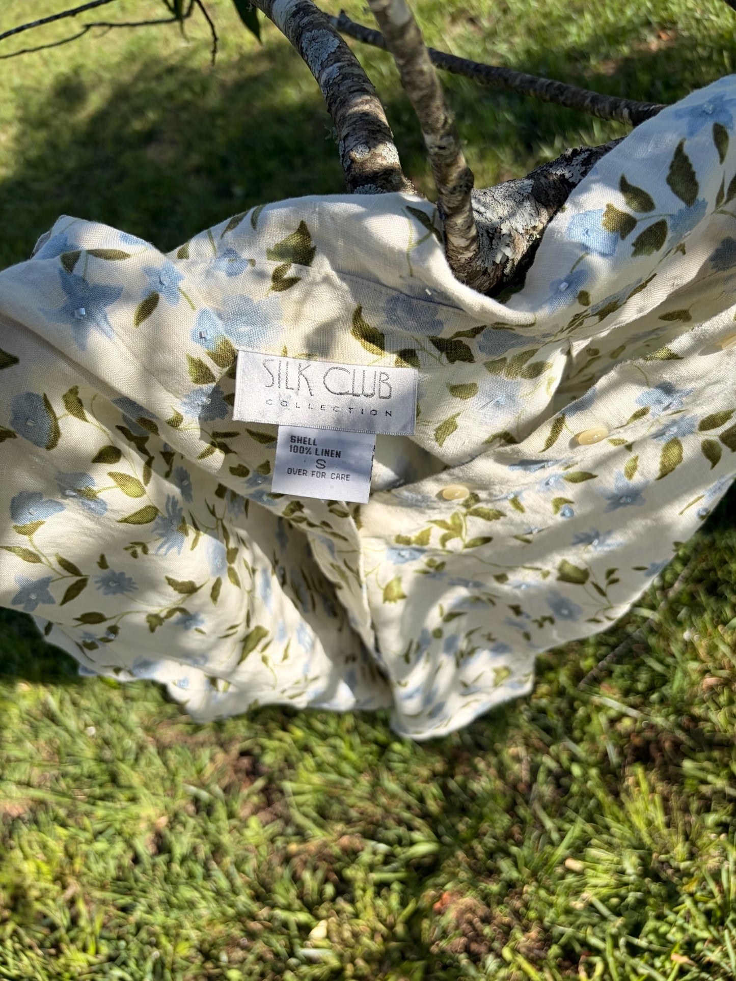 Silk Club Collection Beaded Floral Linen Shirt