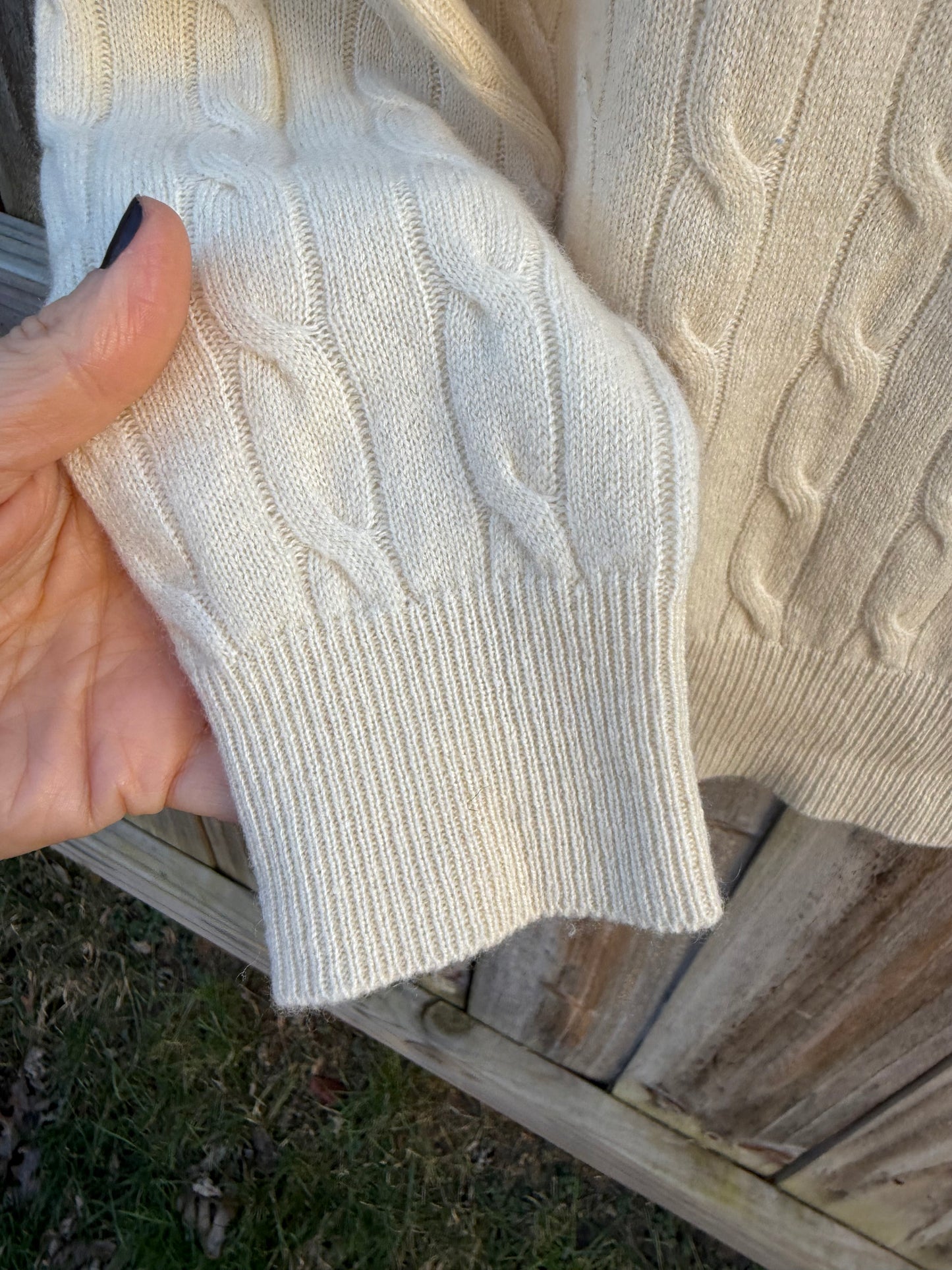 Vintage Classic Cableknit Cream Cashmere Sweater Small