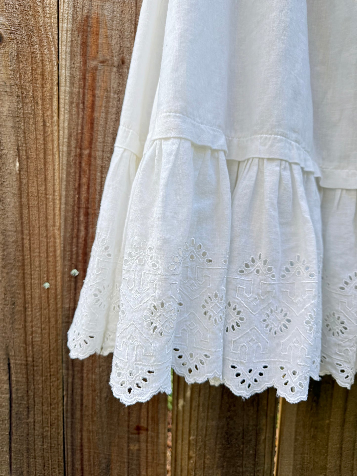 VINTAGE LINEN MAXI SKIRT WITH EYELET HEM — WHITE