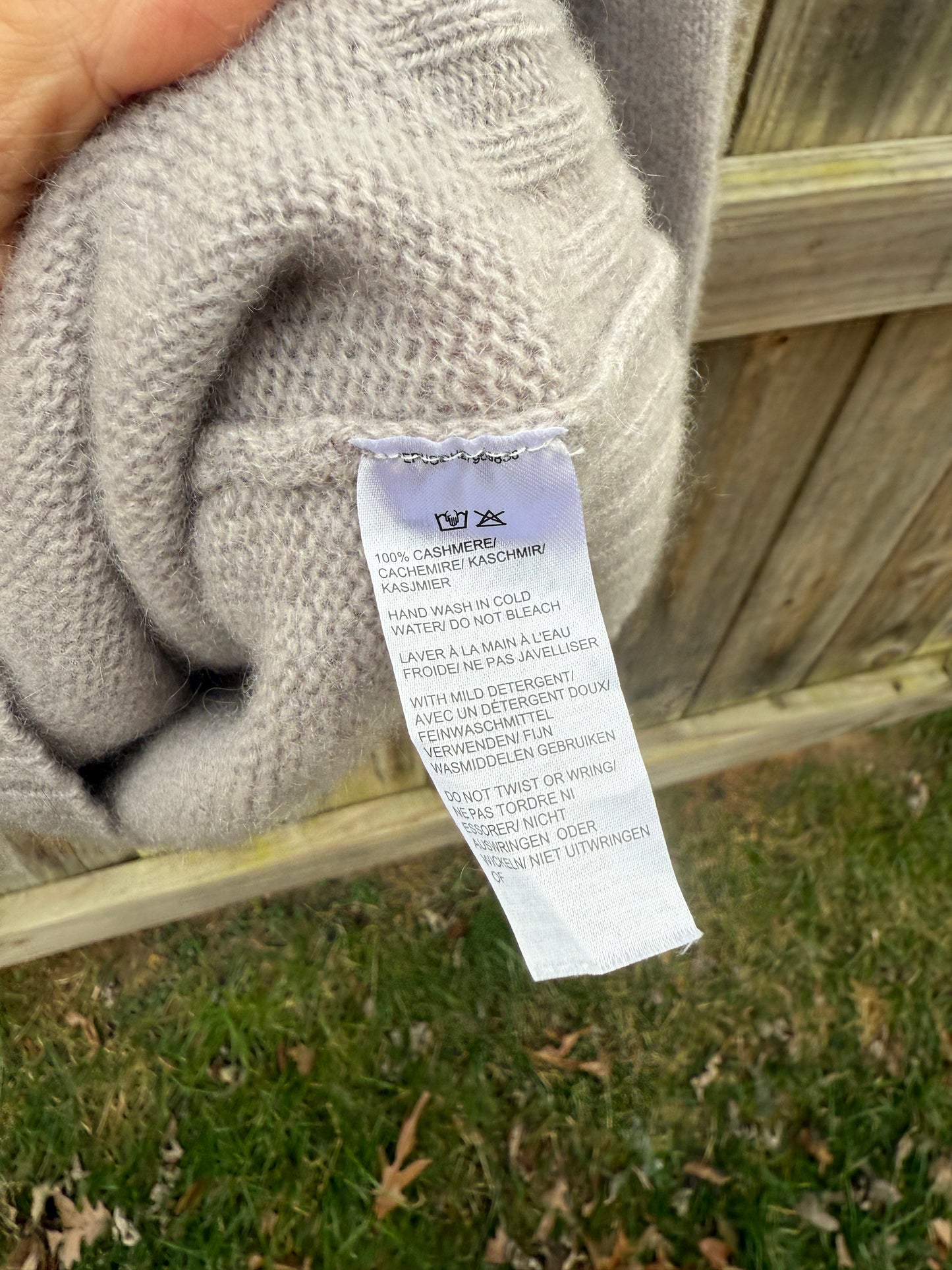 Saks Fifth Avenue 100% Cashmere Ribbed Turtleneck Sweater