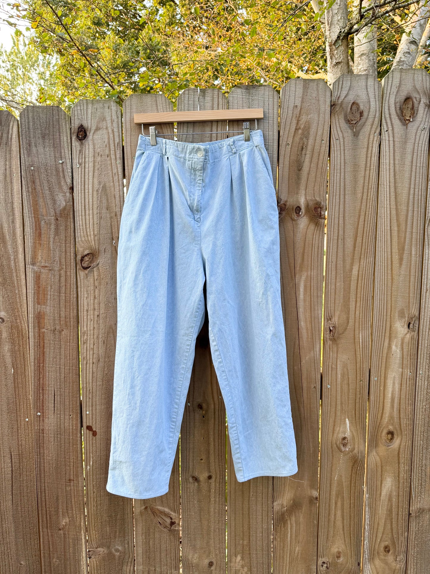 90's Vintage Light Blue Slouchy Pleated Trousers
