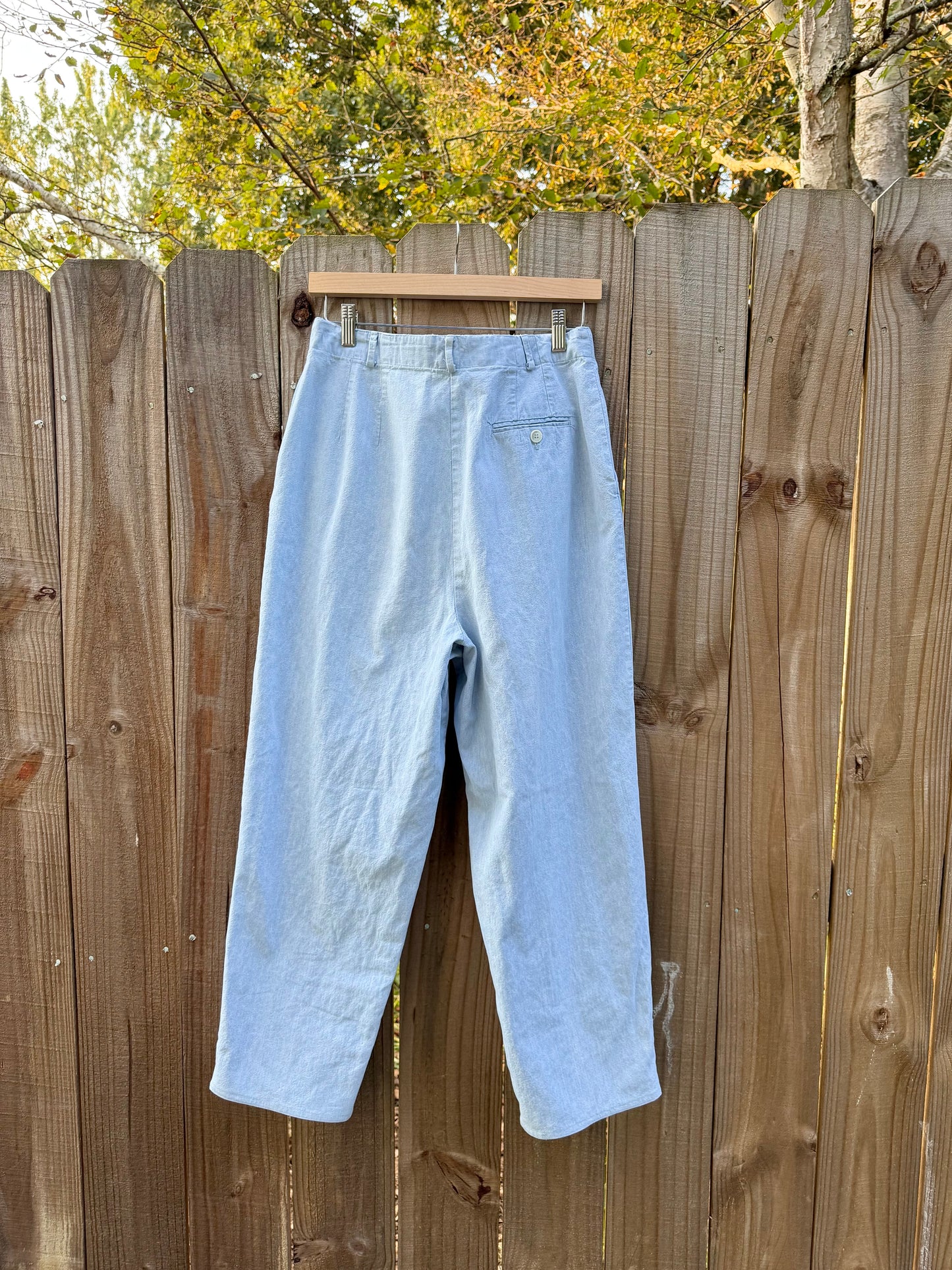 90's Vintage Light Blue Slouchy Pleated Trousers