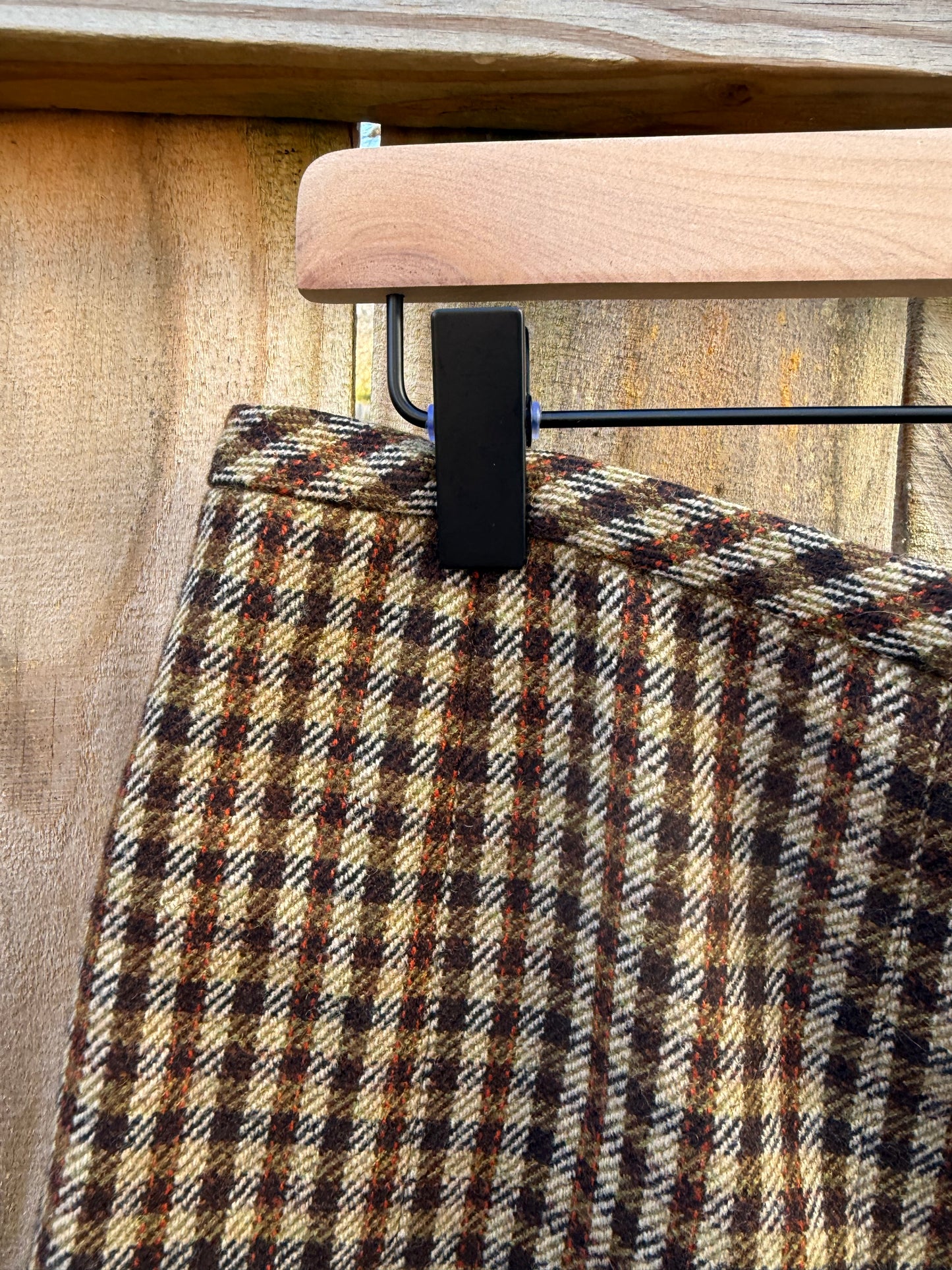 Vintage Talbots Brown Plaid Wool Mini Skirt – Low-Rise Editorial Fit