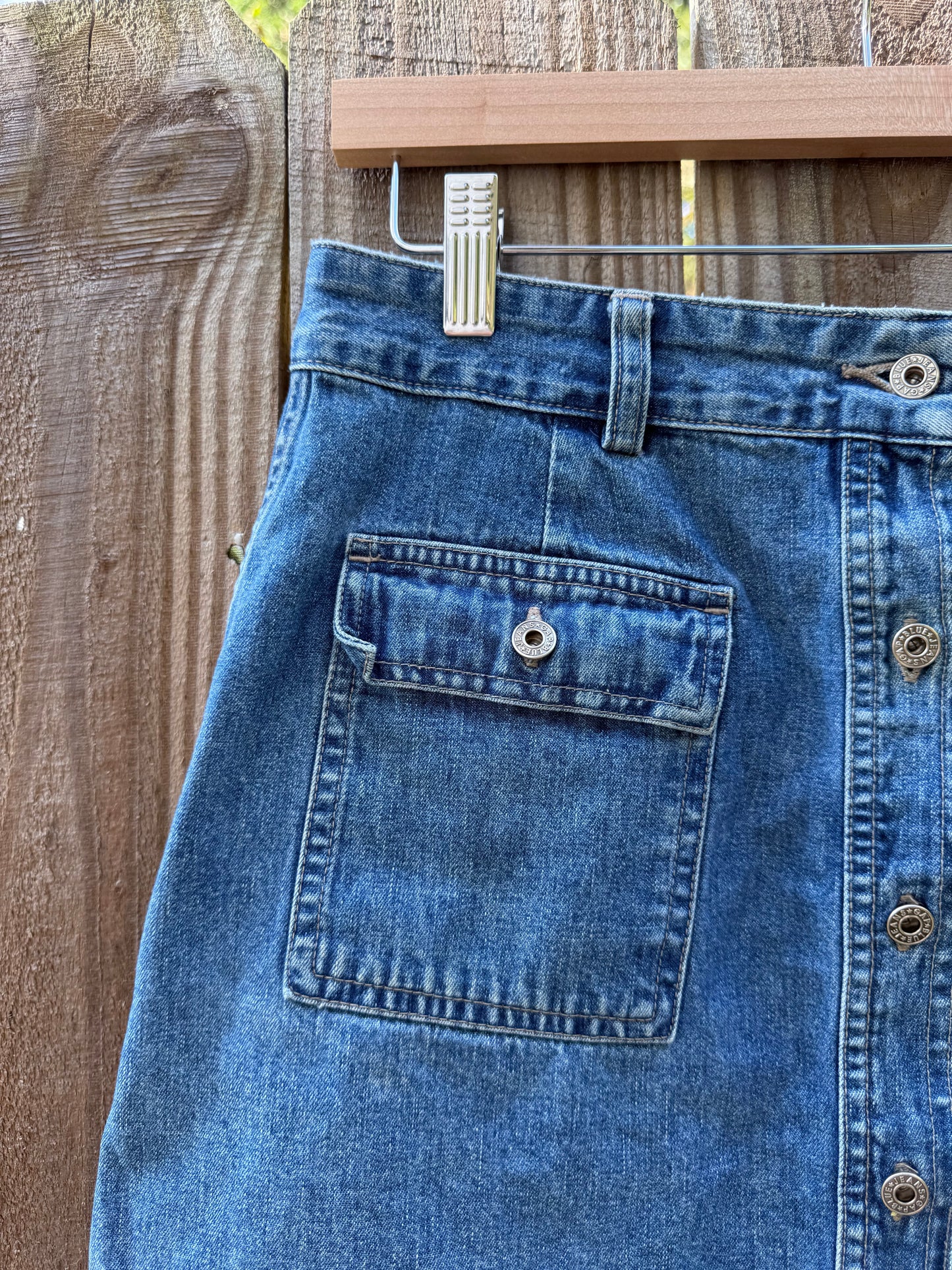 Vintage GAP Denim Skirt – 90s/00s Utility Style