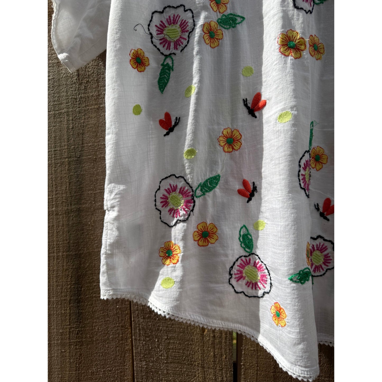 Embroidered Patchwork Embroidered Cotton Camp Shirt – White with Multicolor Florals