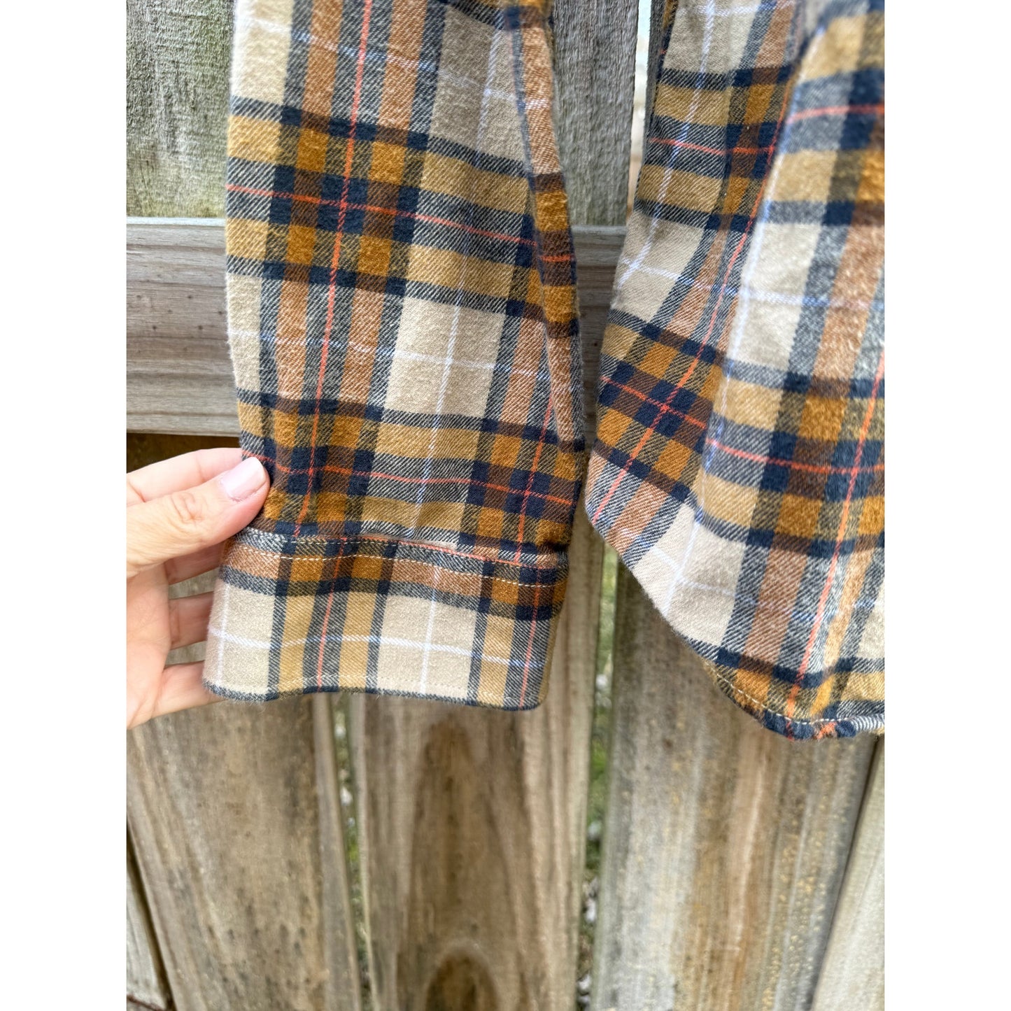 Eddie Bauer Plaid Flannel Shirt – Camel / Rust