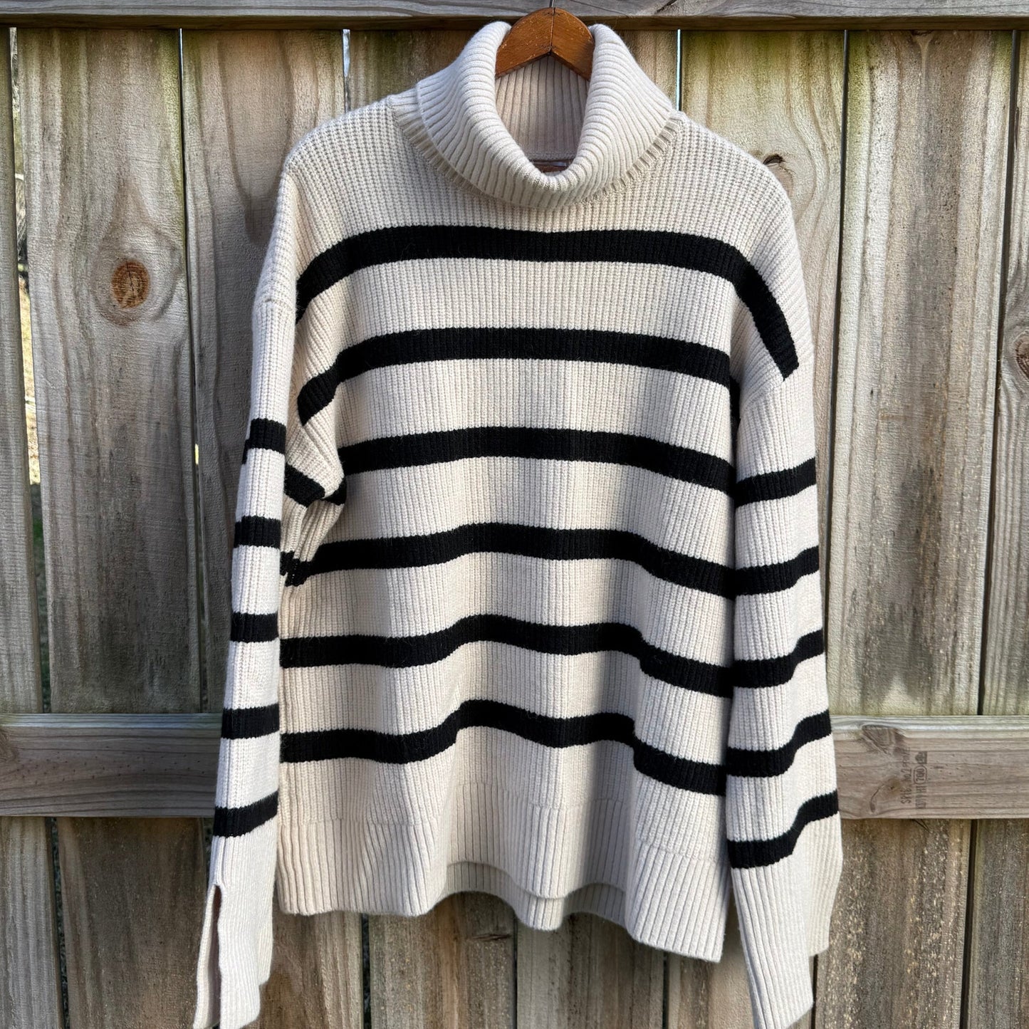 Zara Knit Striped Turtleneck Sweater Cream Black Oversized Ribbed Size L