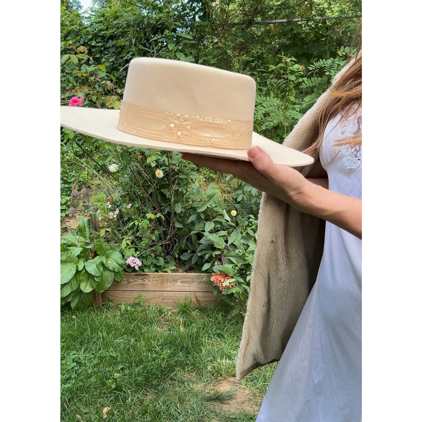 Lack of Color Ziggy Wide Brim Hat – Cream Wool Felt