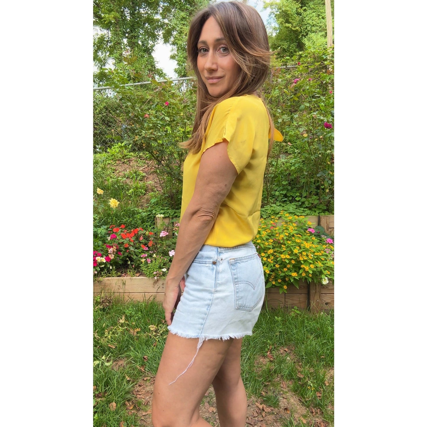 Late 80s / Early 90s Liz Claiborne Silk Top – Golden Hour Vintage