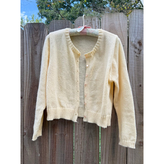 Vintage Buttercream Cardigan – Soft Knit