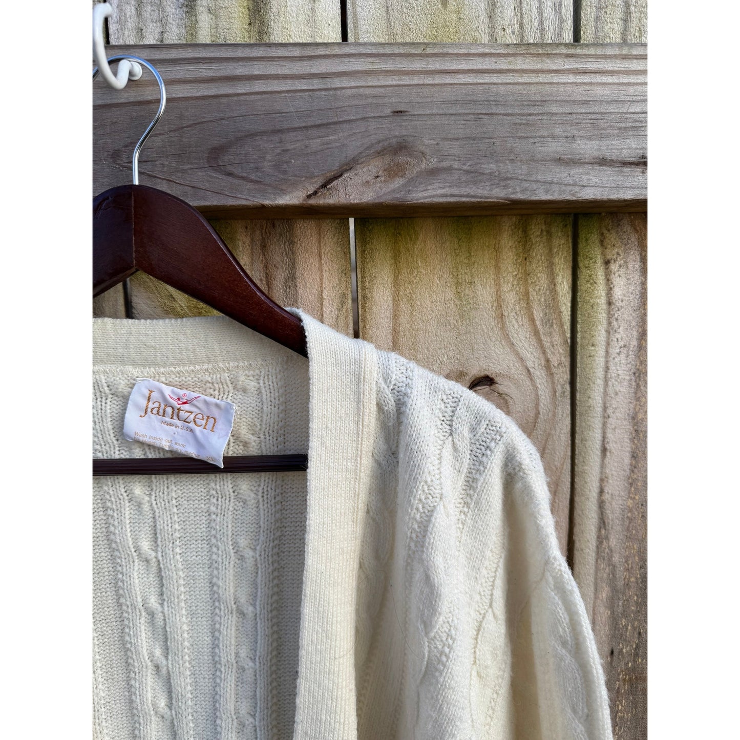 Vintage Cable Knit Cardigan – Cream Fisherman Wool, Slouchy Fit (Jantzen)