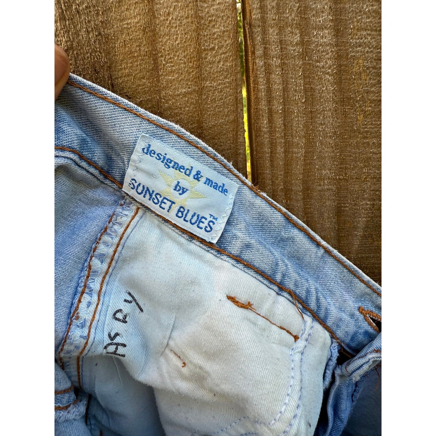 SUNSET BLUES VINTAGE DENIM SHORTS