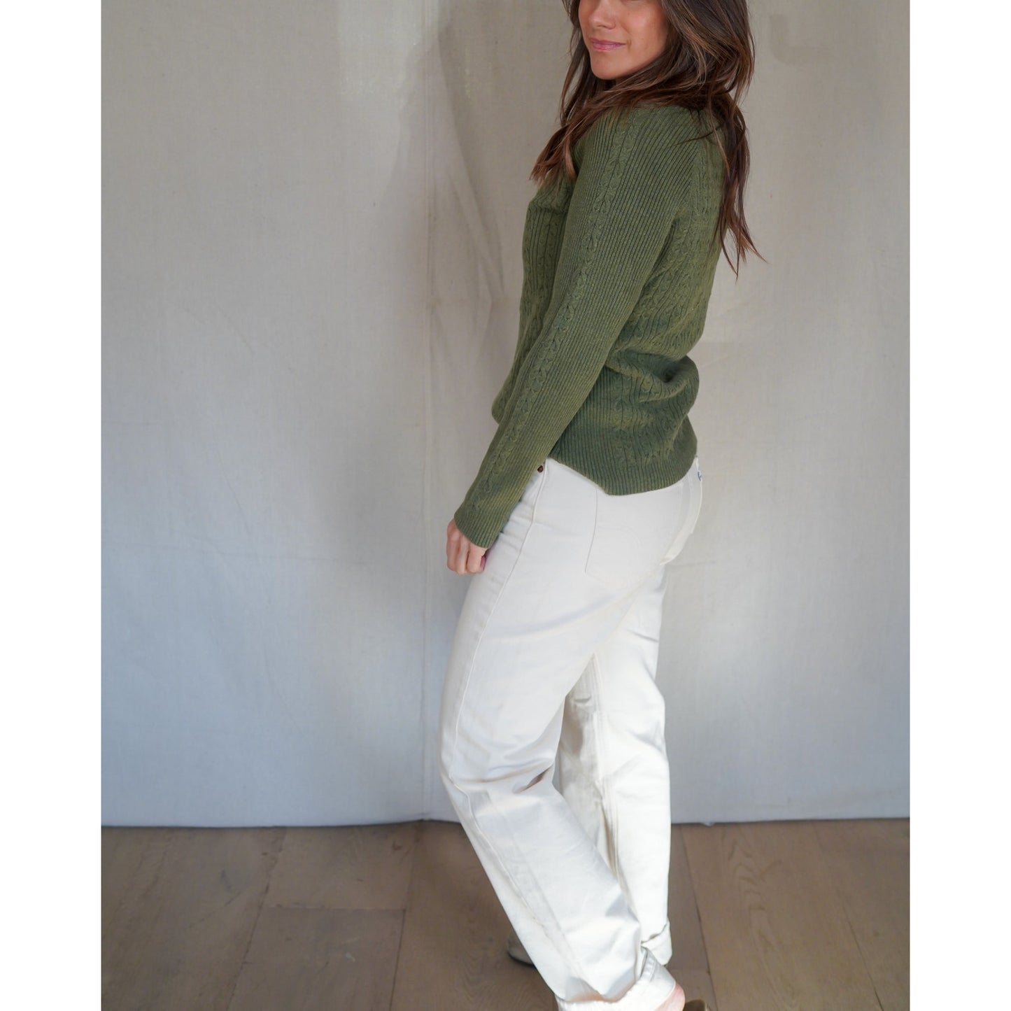 Eddie Bauer Cable Knit Sweater Olive Green – Cotton Blend, Ribbed Trim, Classic Outdoors, Fitted Crewneck