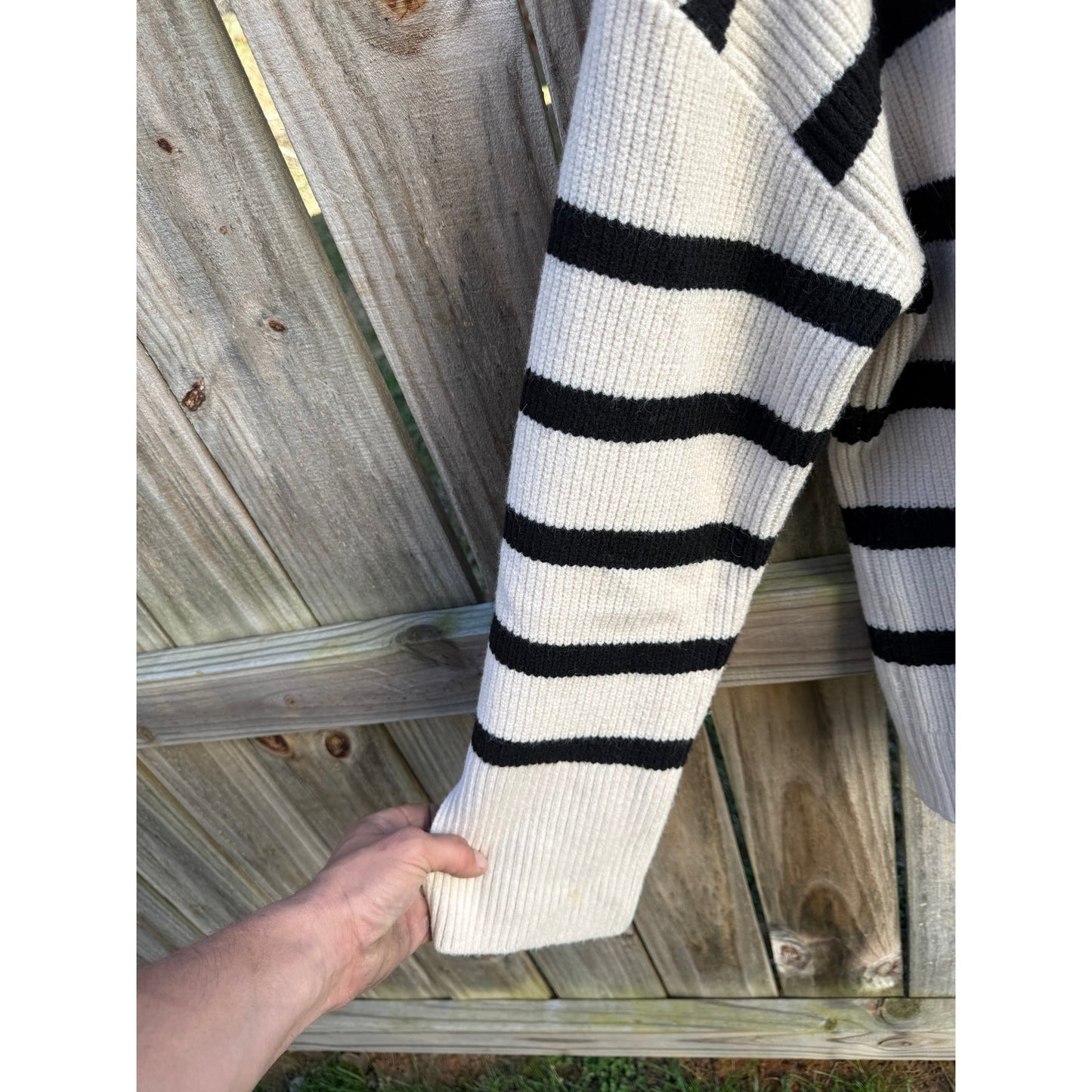 Zara Knit Striped Turtleneck Sweater Cream Black Oversized Ribbed Size L