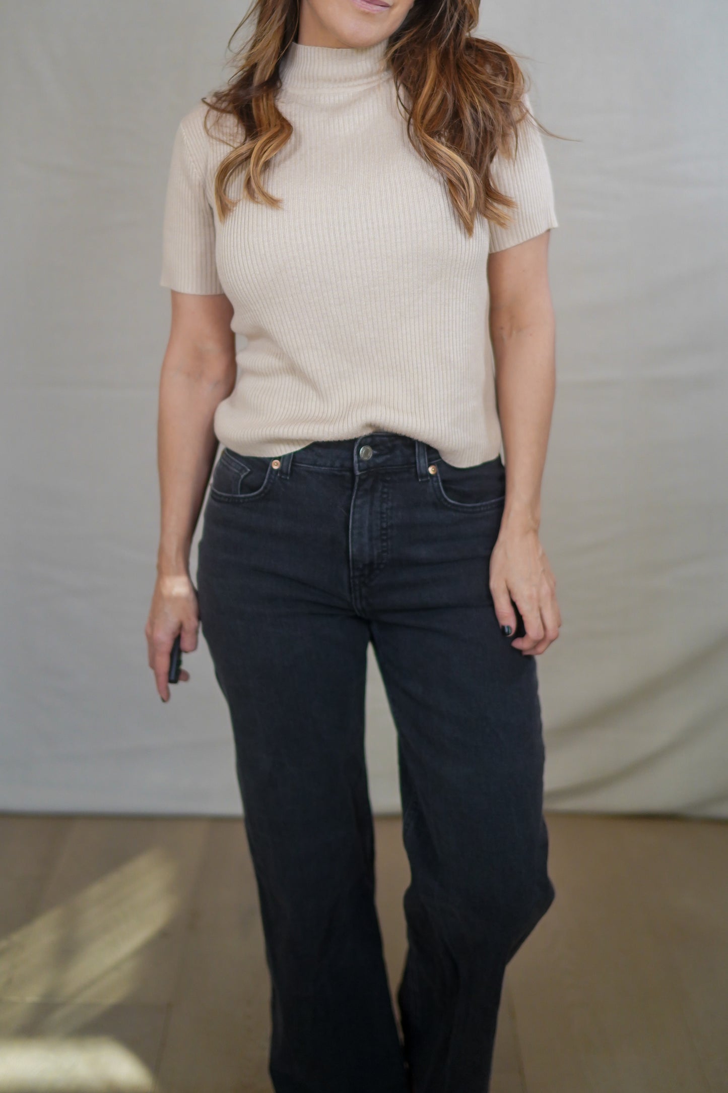 Black High-Rise Straight Jean H&M size 8