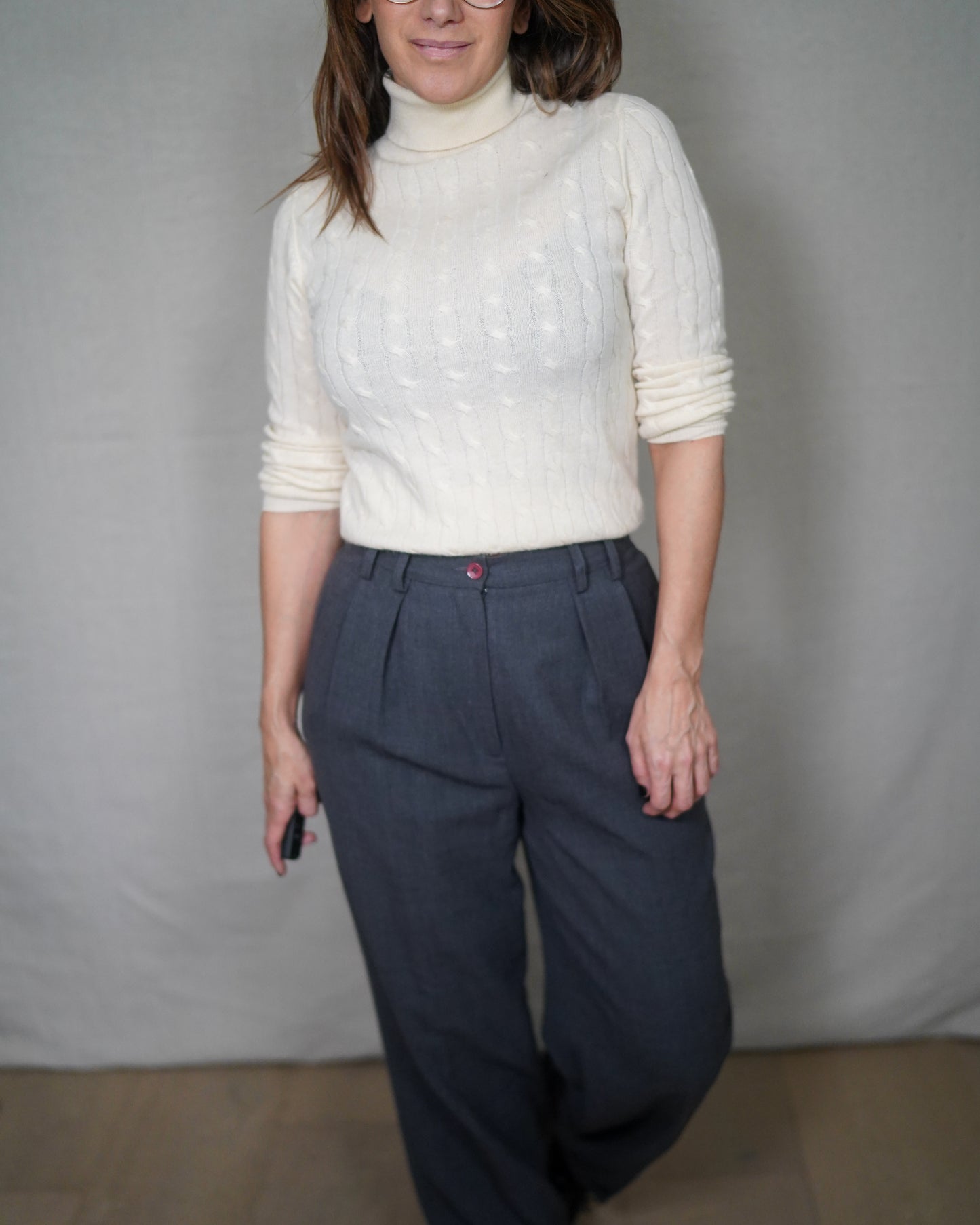 Vintage Classic Cableknit Cream Cashmere Sweater Small