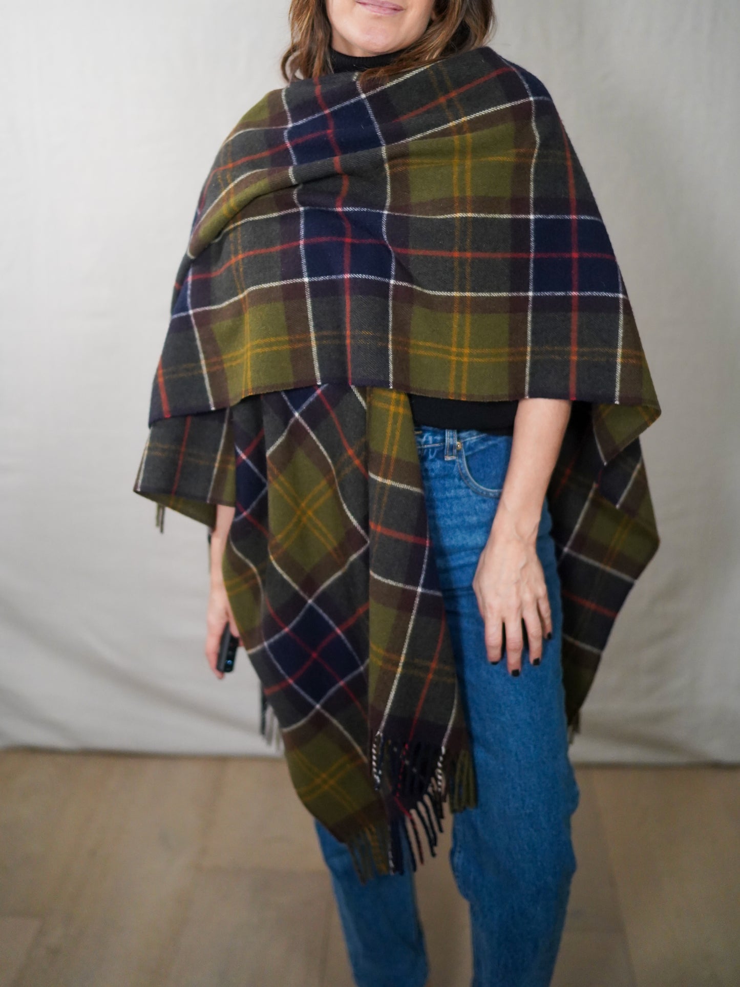 Barbour Tartan Wool Poncho Cape Shawl Wrap Fringe Hem Heritage Plaid Outerwear