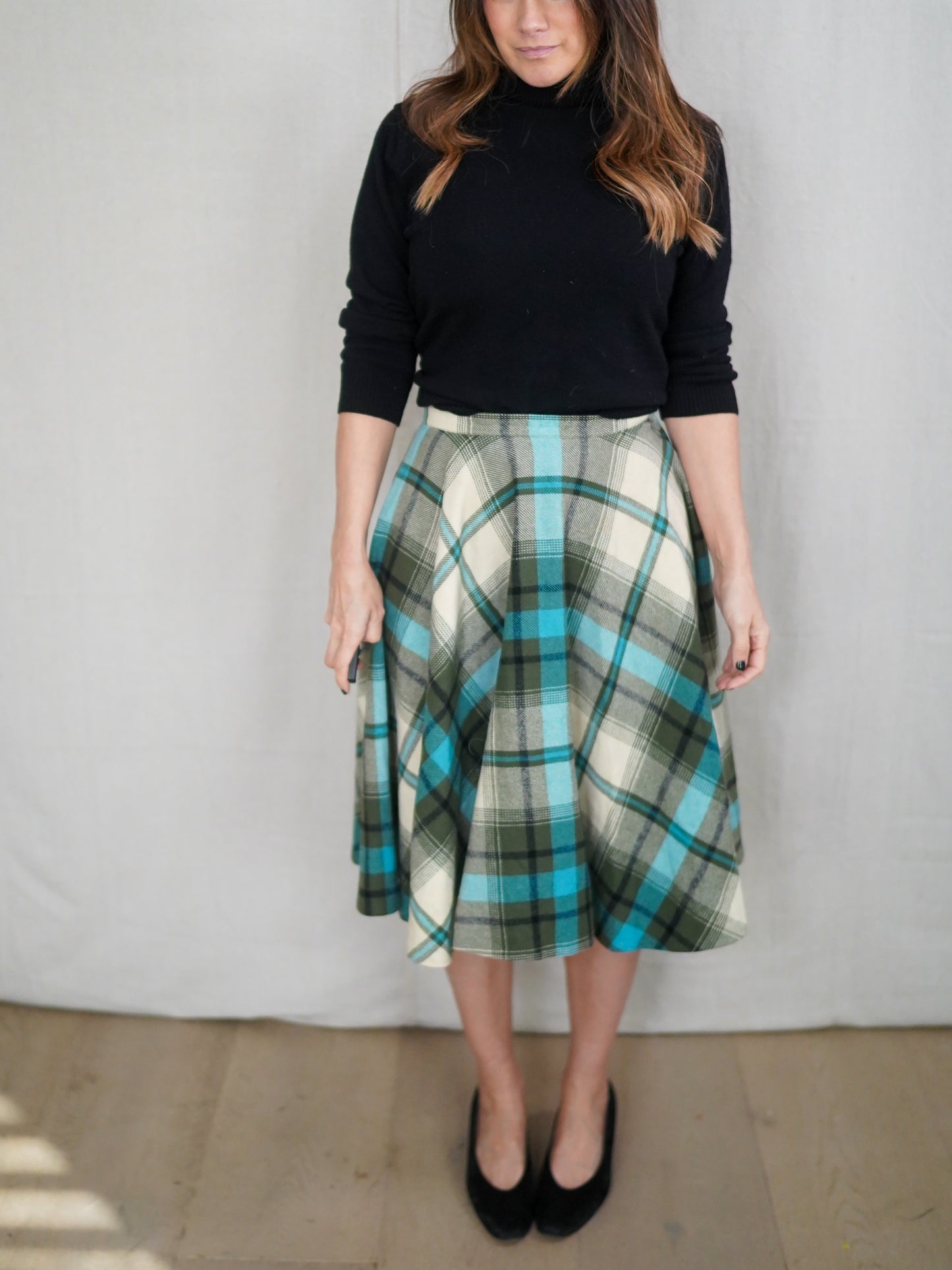 Vintage Pendleton Plaid Wool Circle Skirt – Teal Green Tartan Midi