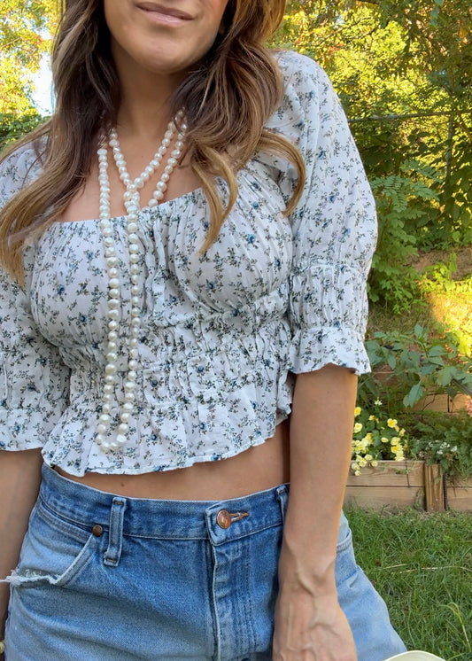 Smocked Prairie Crop Top – Vintage-Inspired Floral