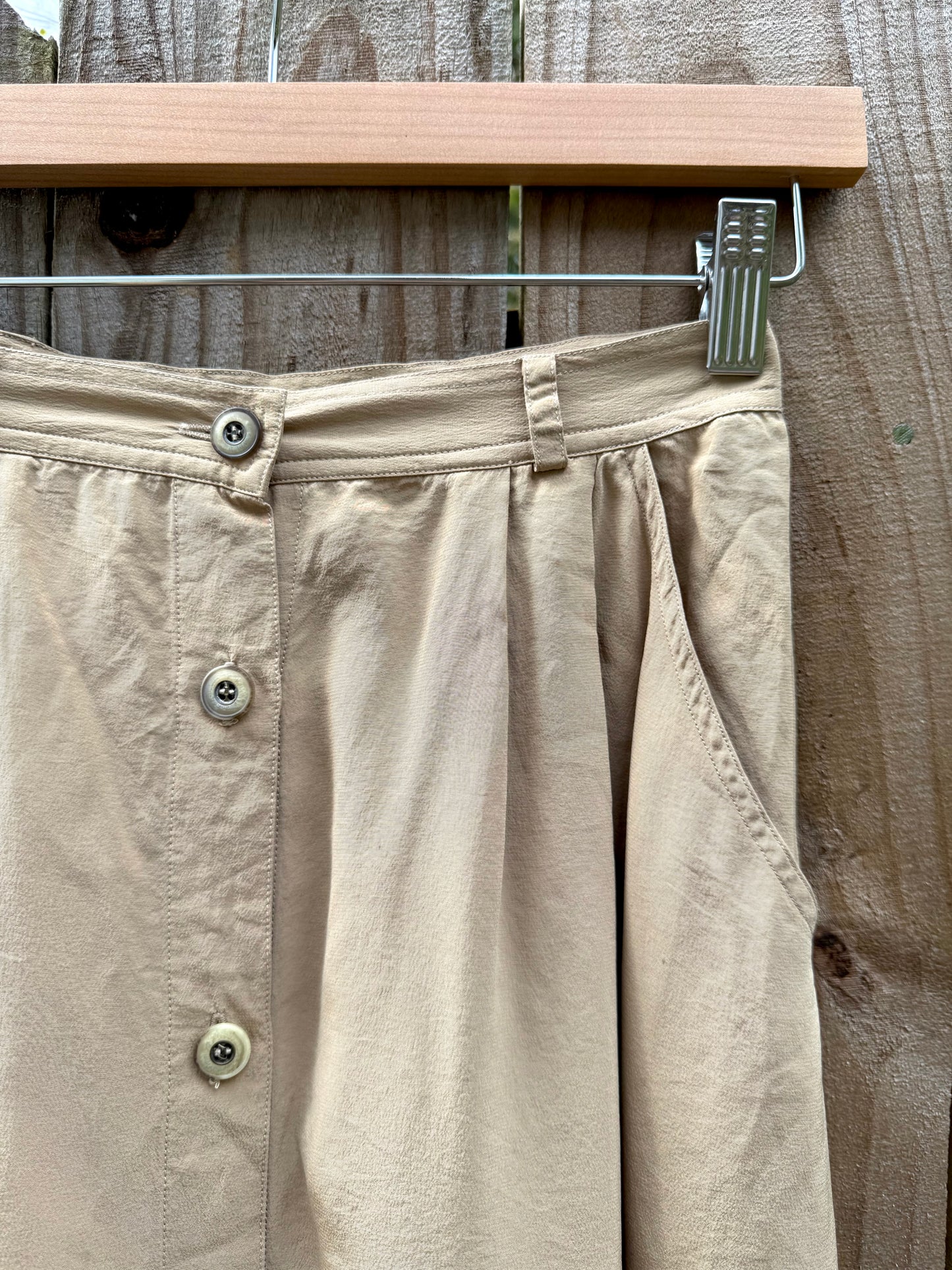 90s True Vintage Silk Button Front Skirt – Neutral Taupe