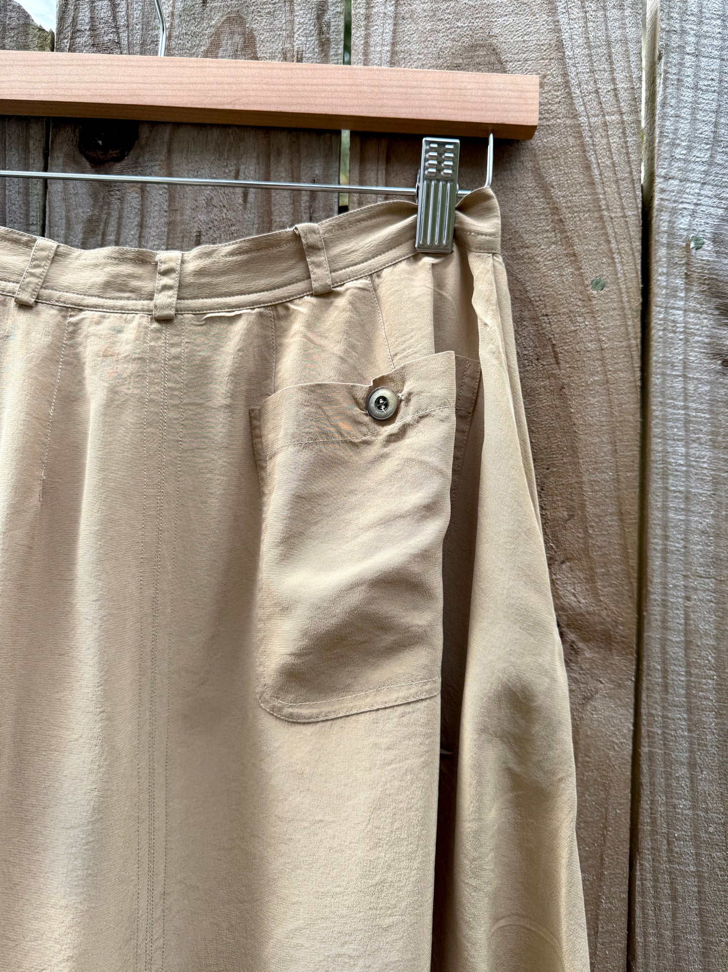 90s True Vintage Silk Button Front Skirt – Neutral Taupe