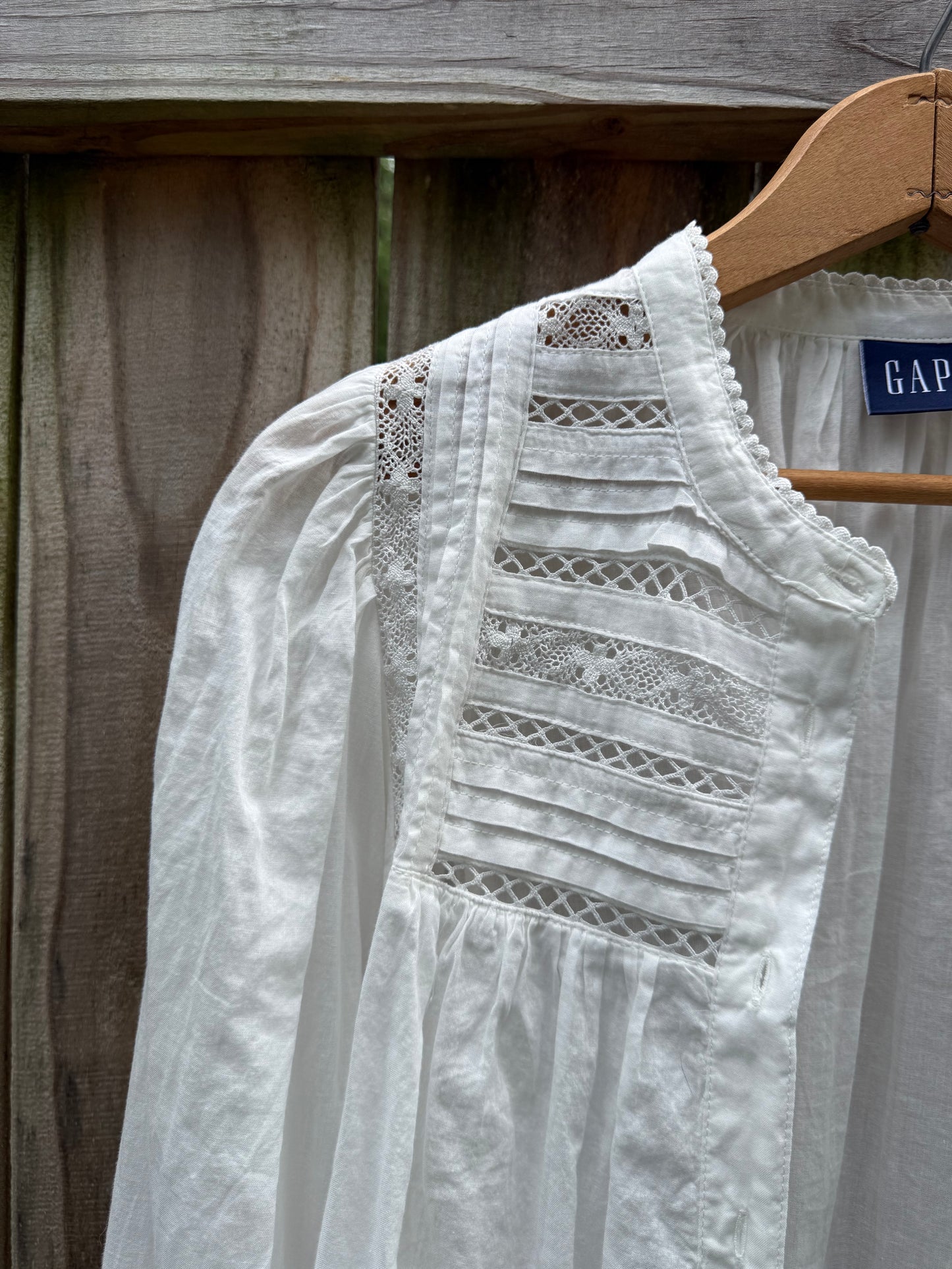 GAP Lace Pintuck Cotton Blouse | S