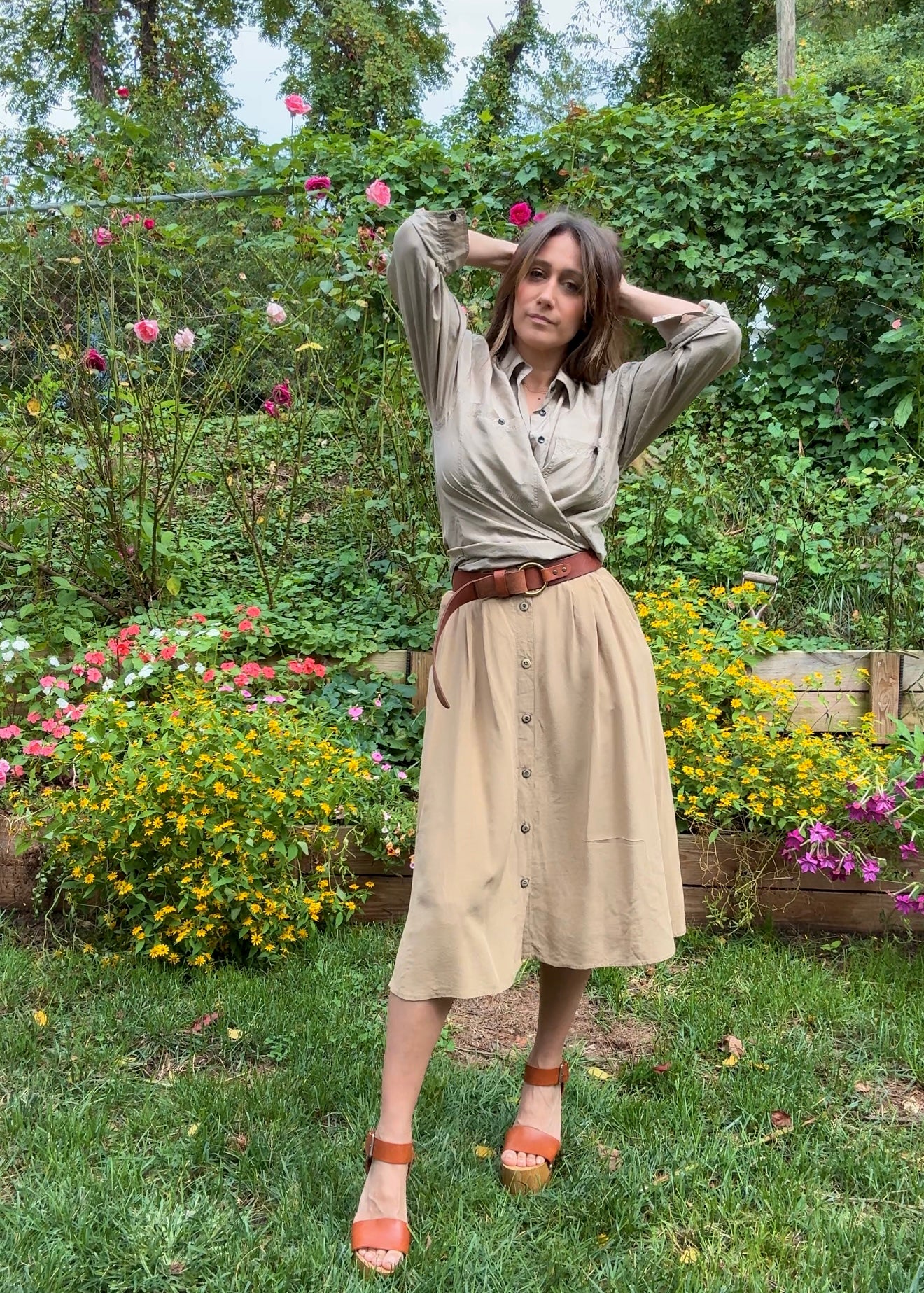 90s True Vintage Silk Button Down – Taupe Minimalist