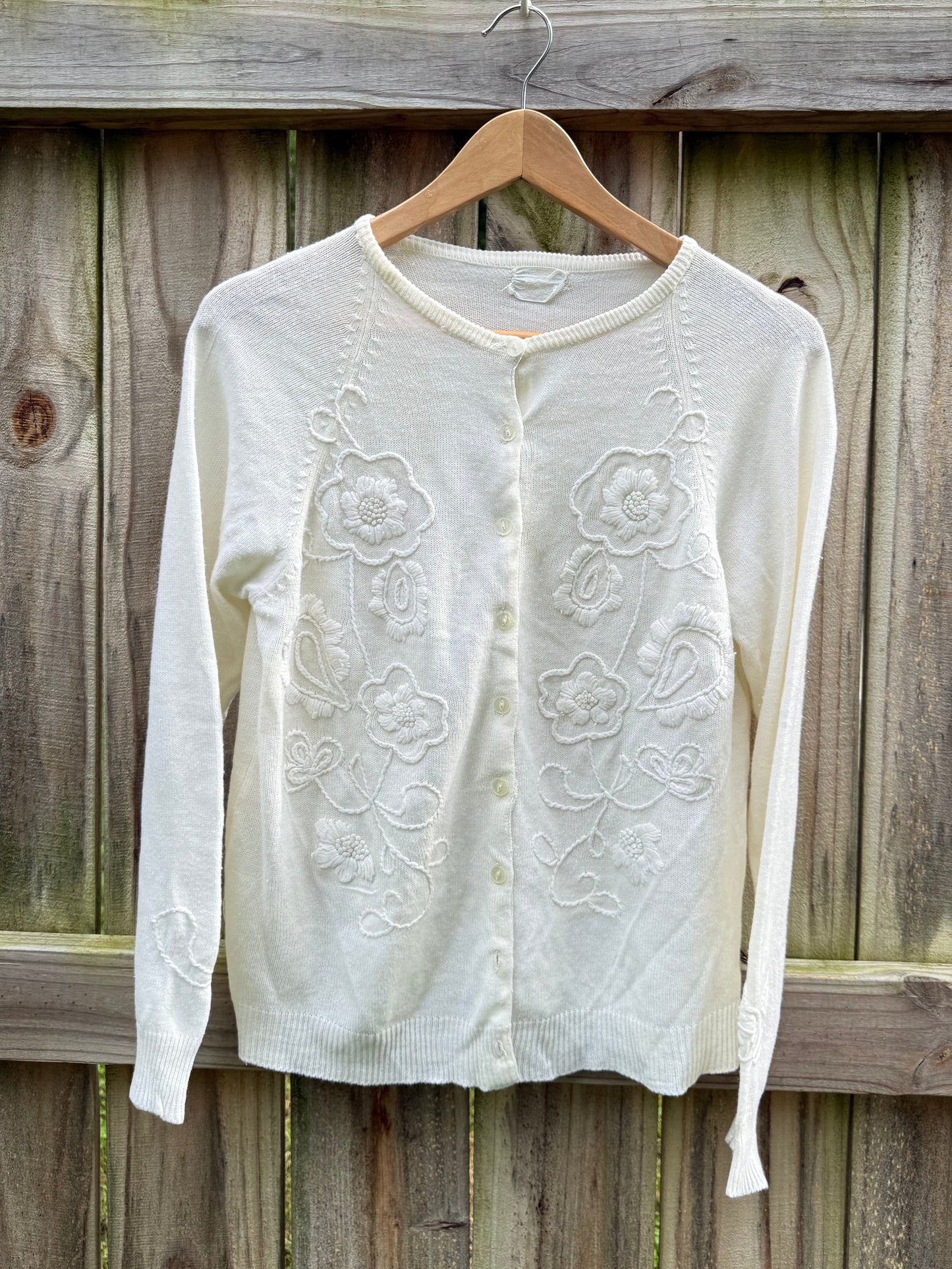 Vintage Floral Embroidered Ivory Cardigan Sweater