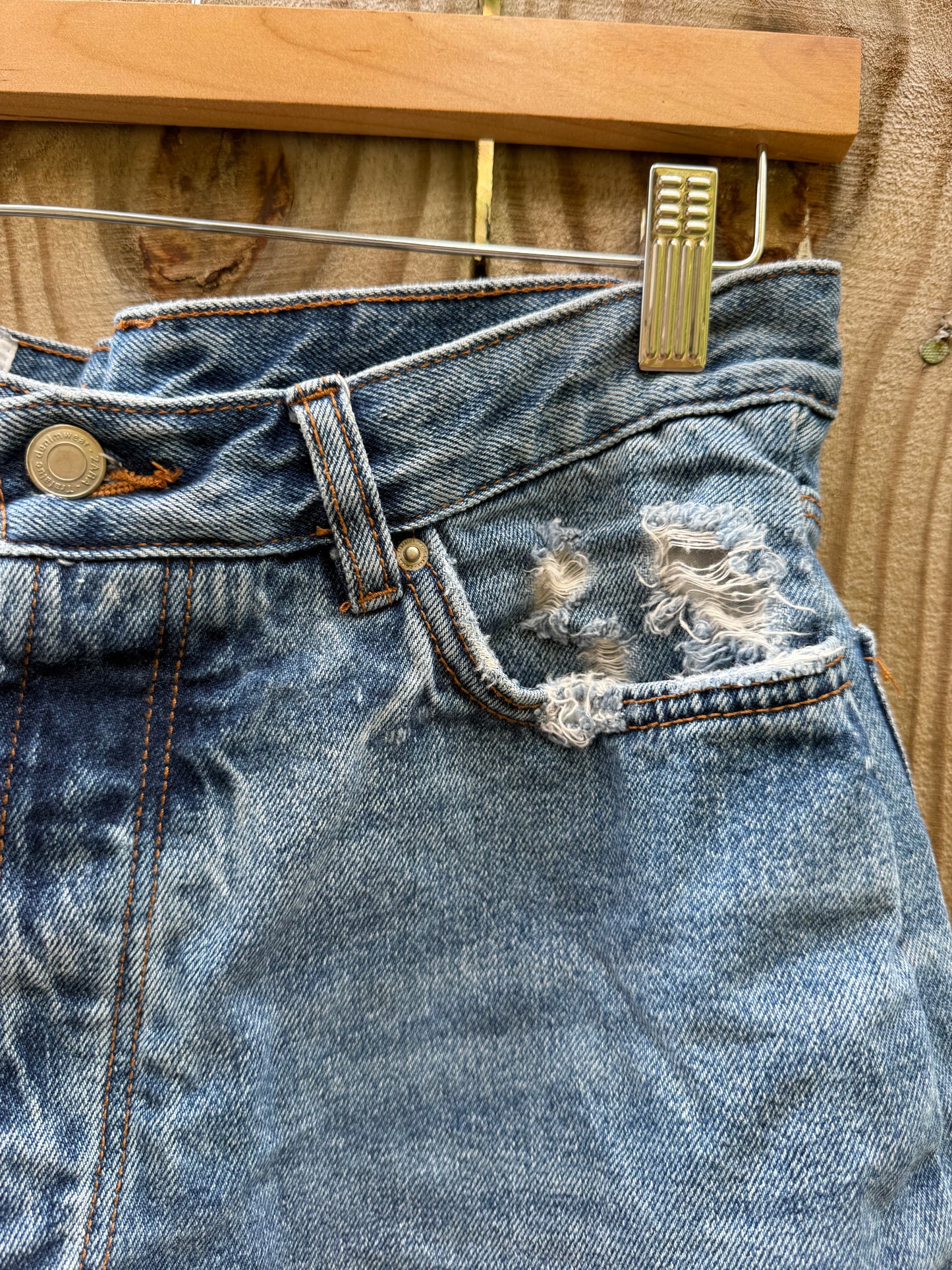 Distressed Cutoff Denim Shorts - TRF