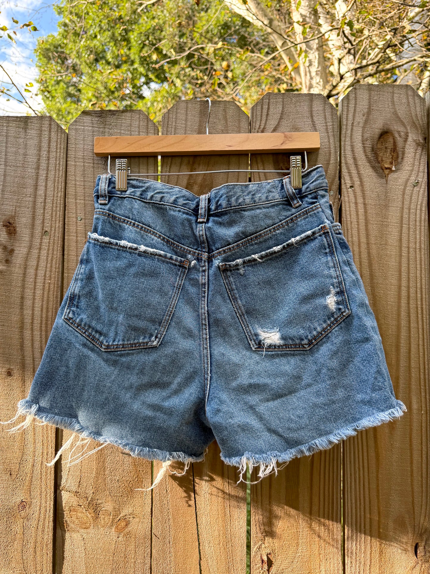 Distressed Cutoff Denim Shorts - TRF