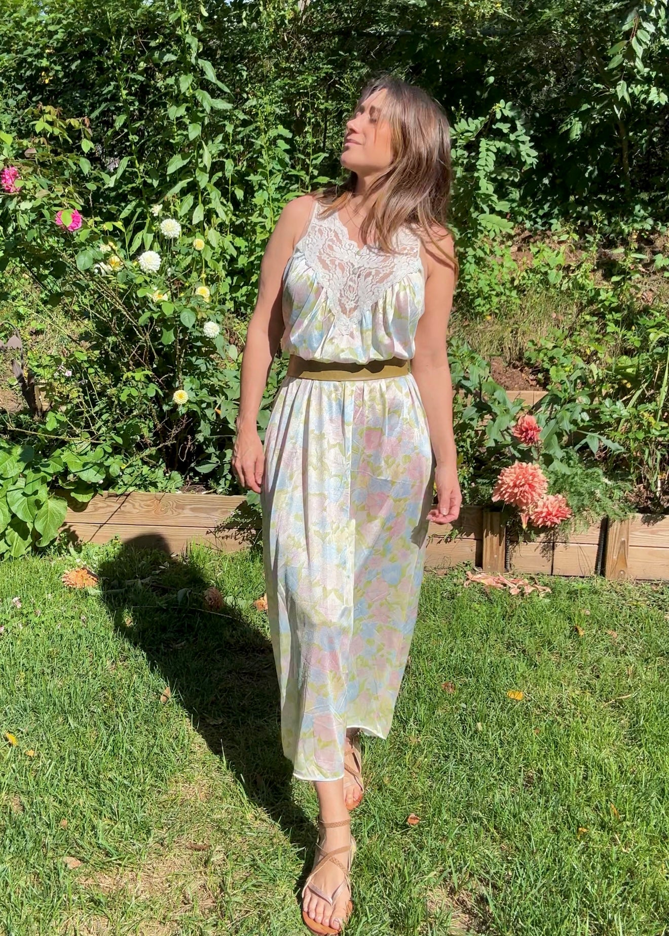 Vintage 1970s Vassarette Pastel Lace Slip Dress Nightgown (Maxi)