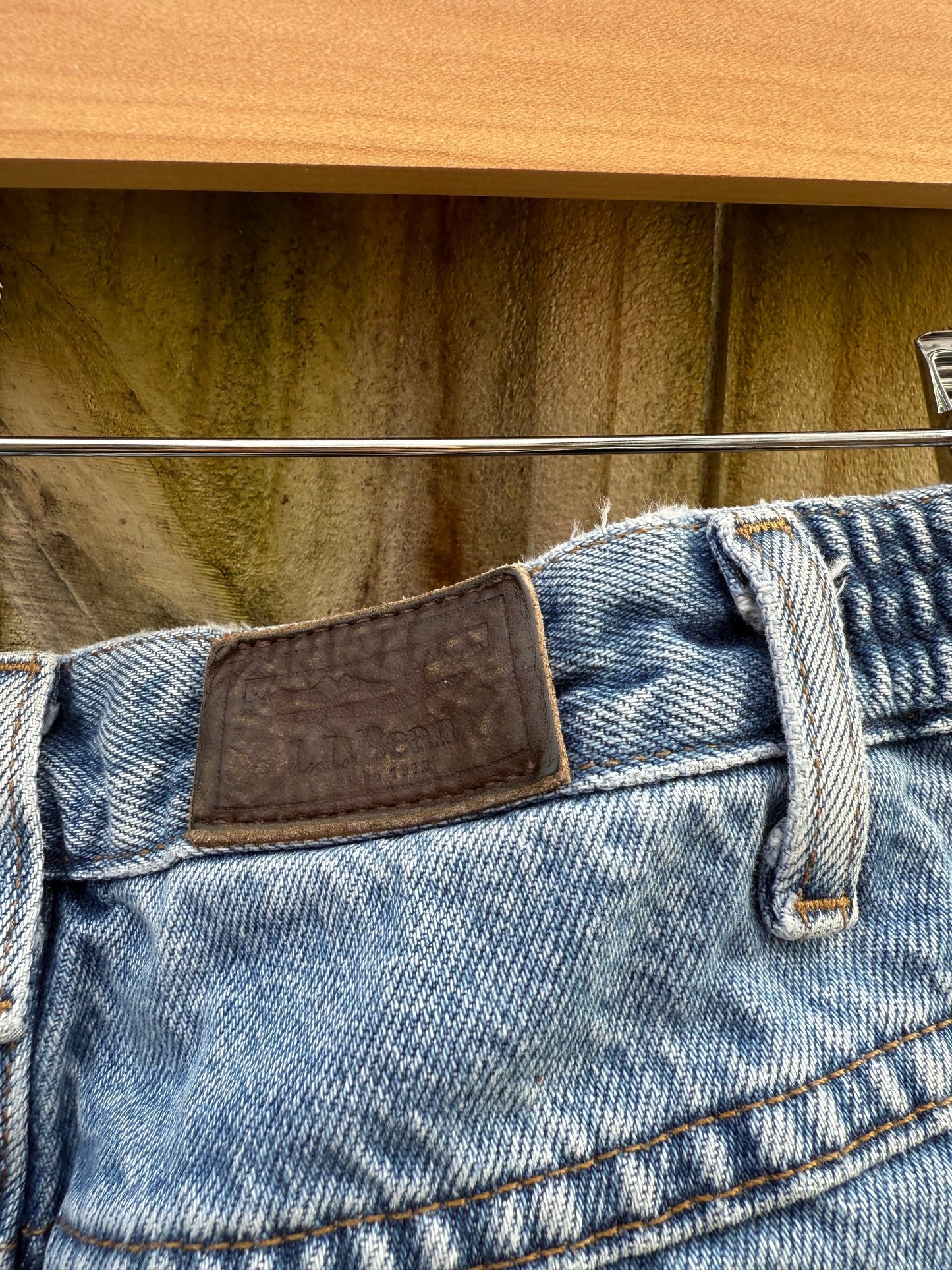 L.L.Bean Flannel Lined Jeans Comfort Waist Denim Pants Blue Plaid Lining