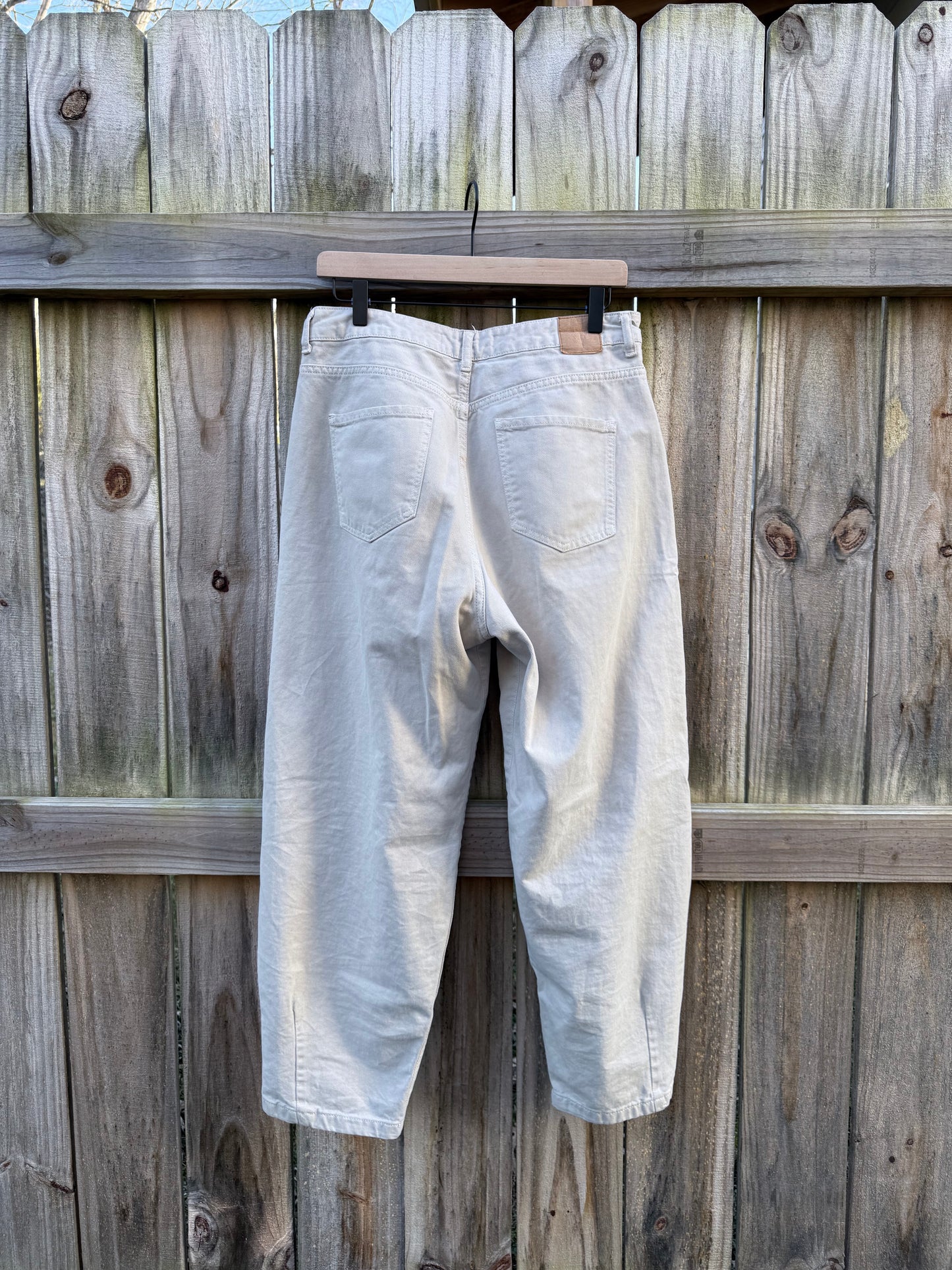 Zara Light Beige Cotton Barrel Trousers
