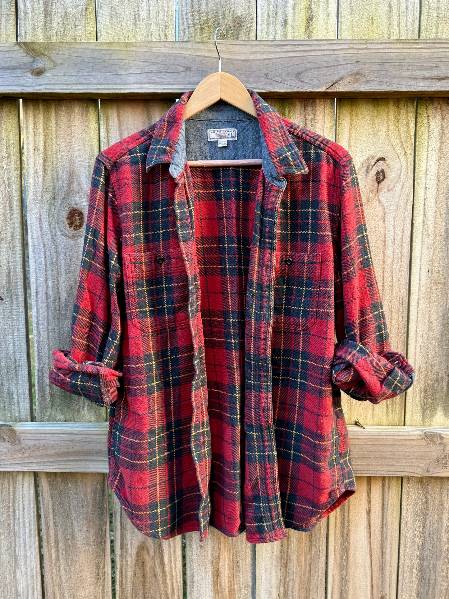 Vintage Wallace &; Barnes Plaid Flannel – 90s Workwear Layer