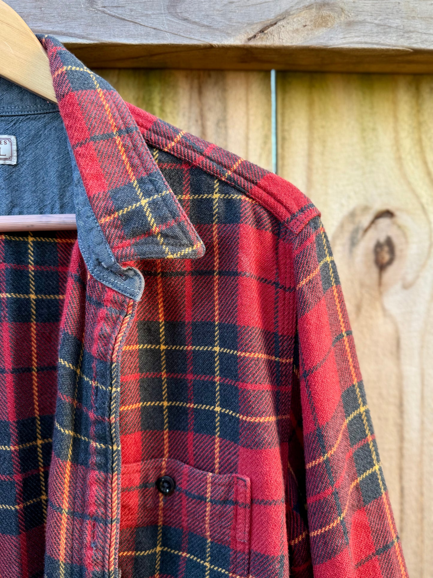 Vintage Wallace &; Barnes Plaid Flannel – 90s Workwear Layer