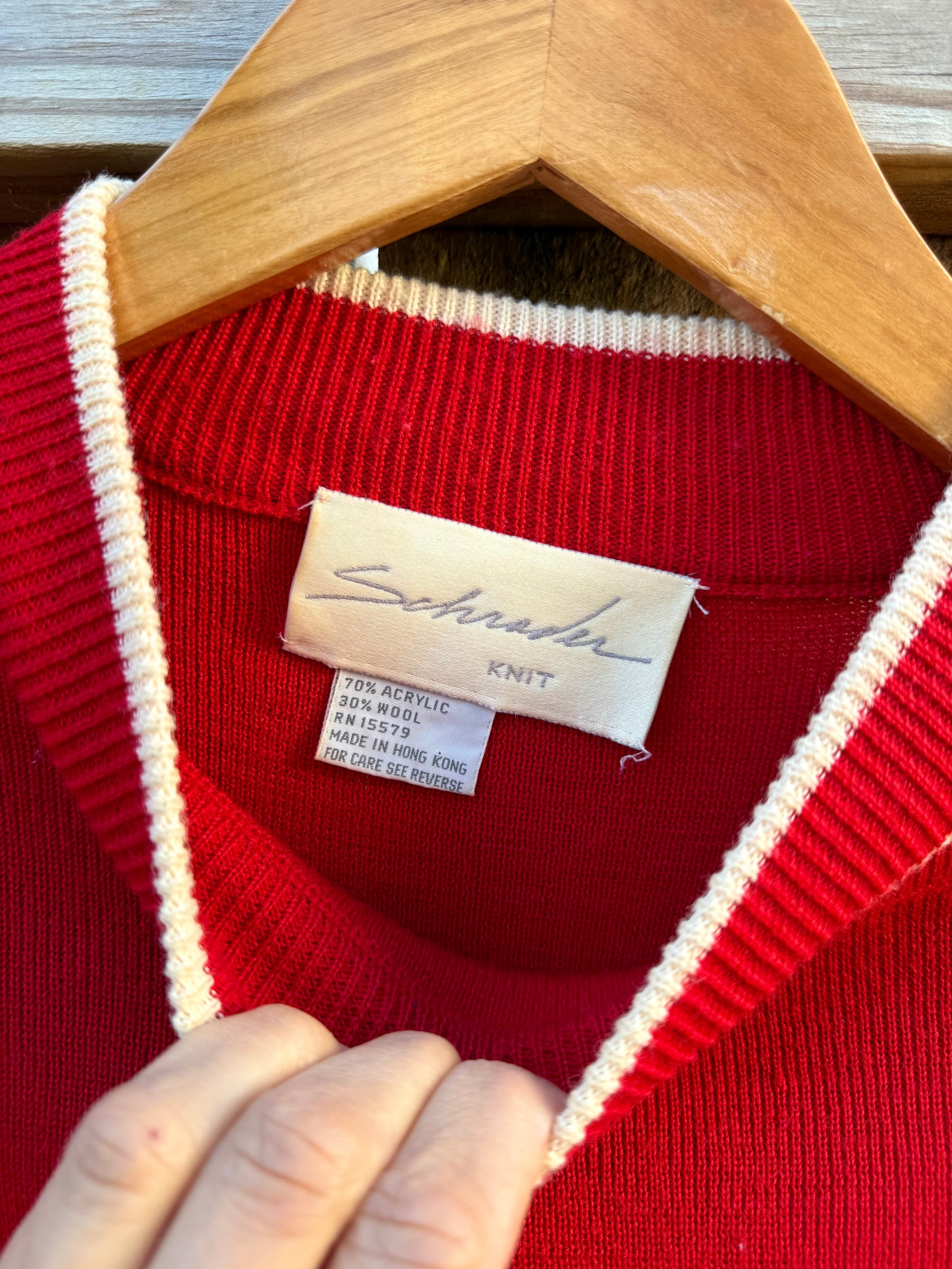 Vintage Red Tipped Knit Sweater – Made in Hong Kong
