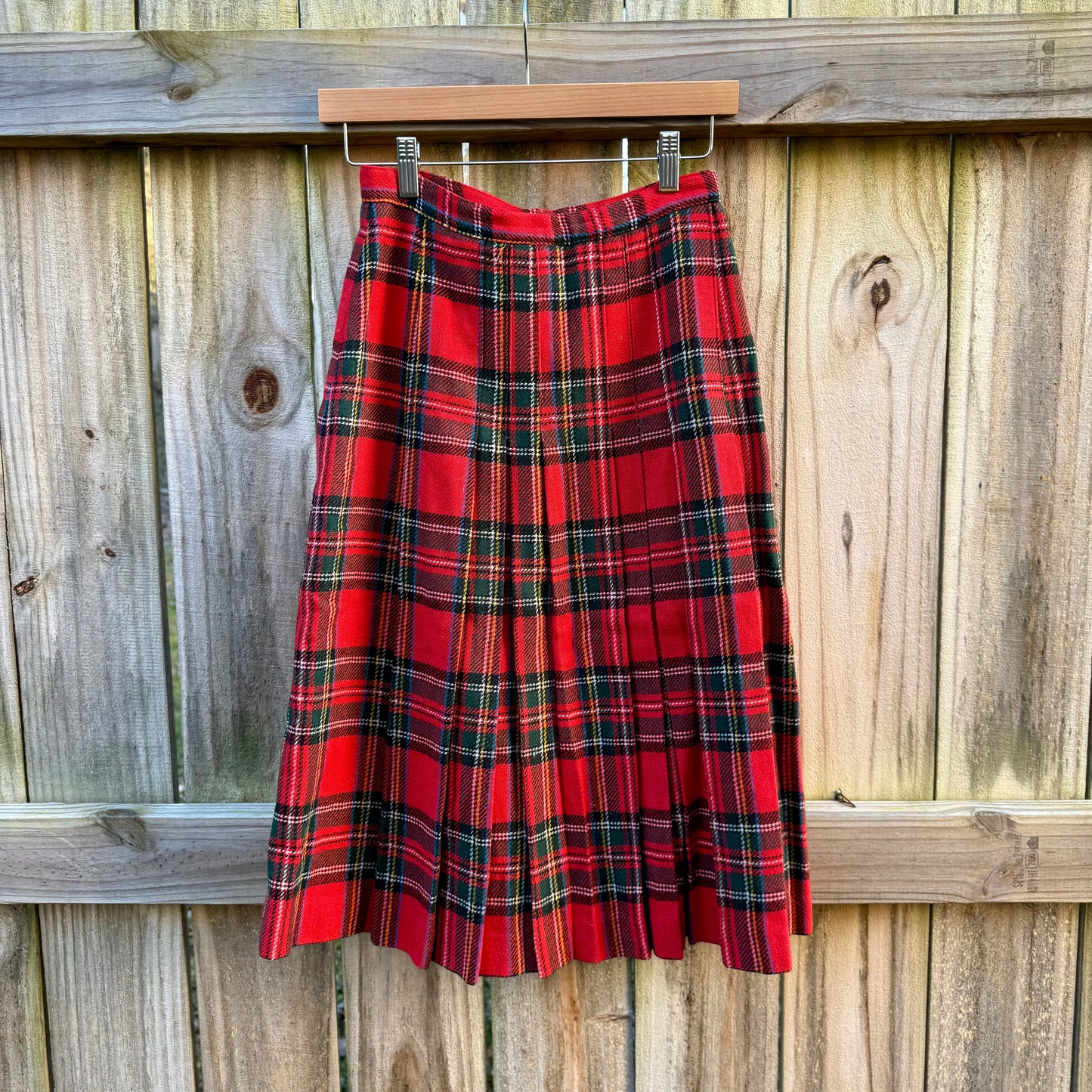 Vintage Wool Red Tartan Pleated Skirt – Prestige of Boston