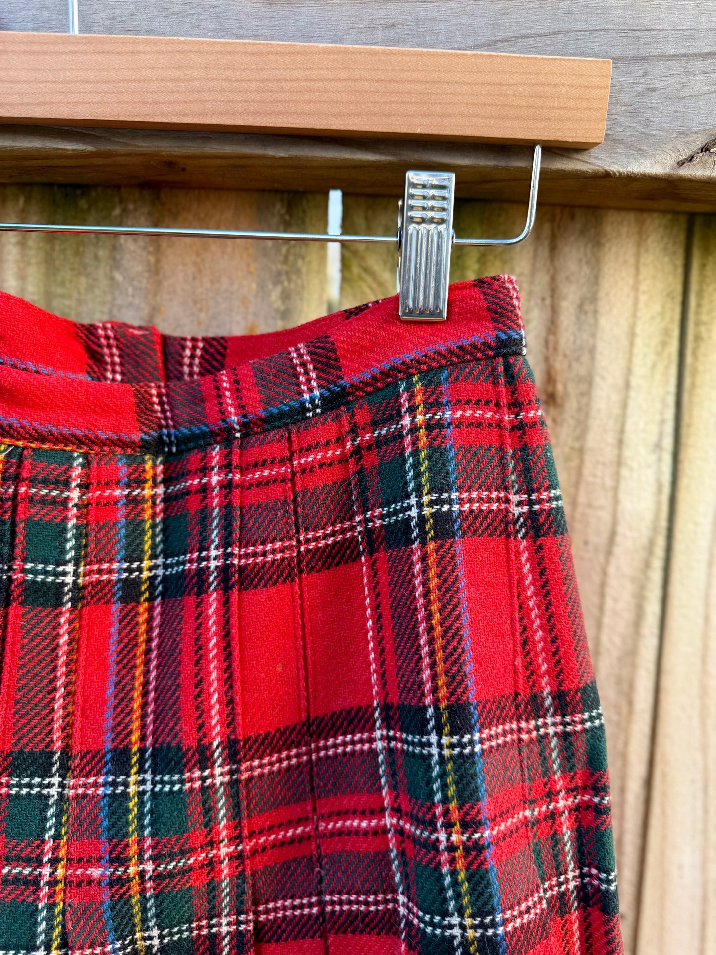 Vintage Wool Red Tartan Pleated Skirt – Prestige of Boston