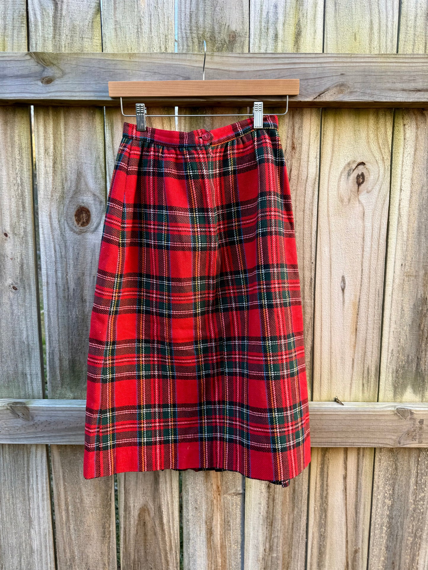 Vintage Wool Red Tartan Pleated Skirt – Prestige of Boston