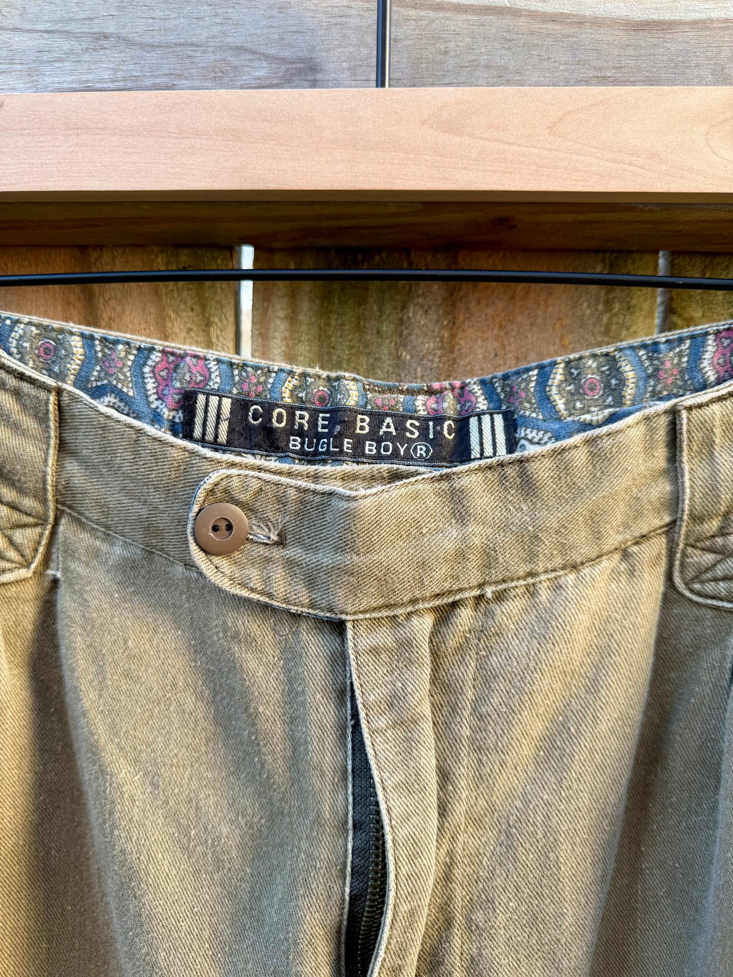 Vintage Bugle Boy Olive Twill Trousers – Relaxed 90s Fit